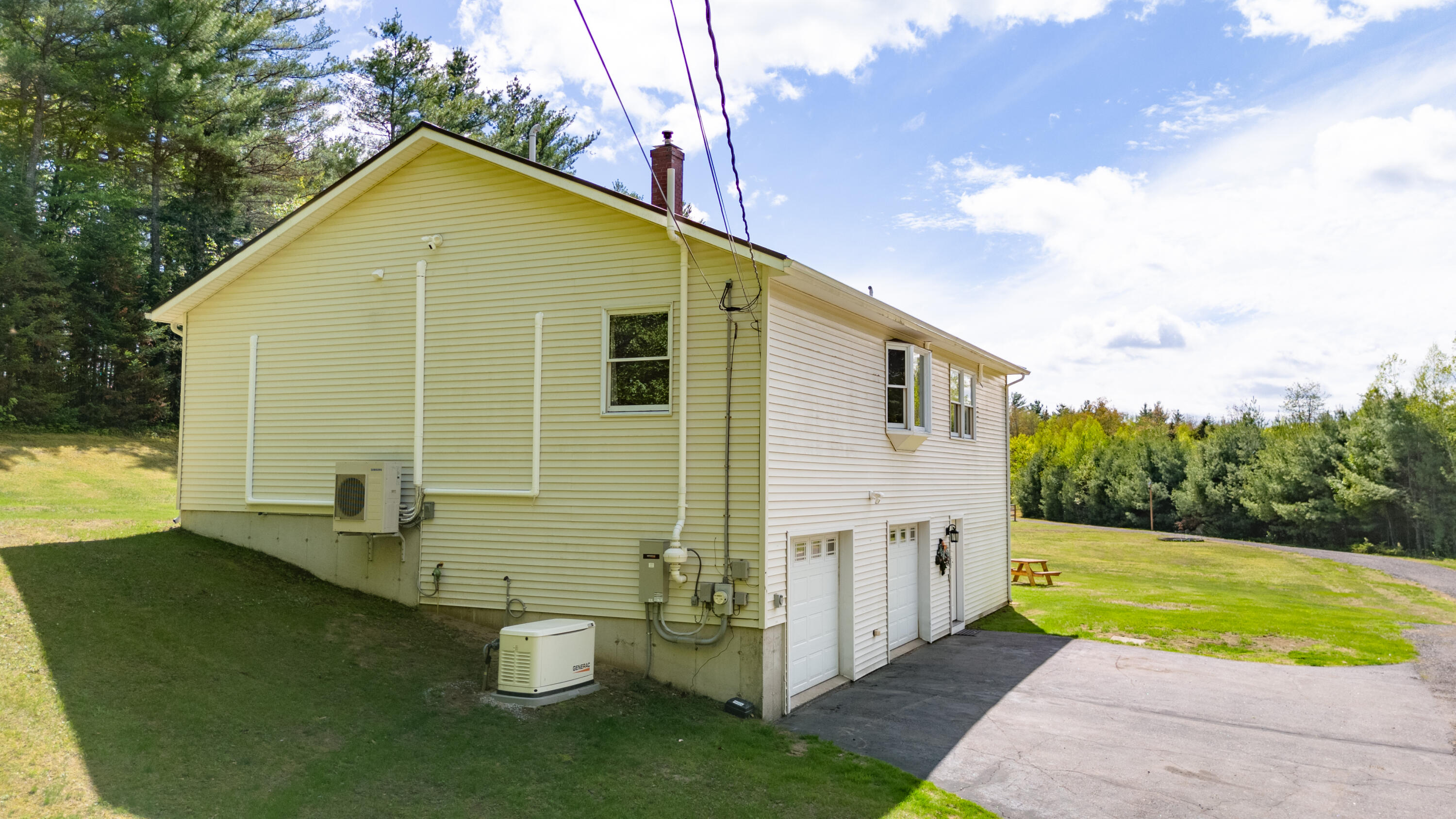 1301 Hallowell Road