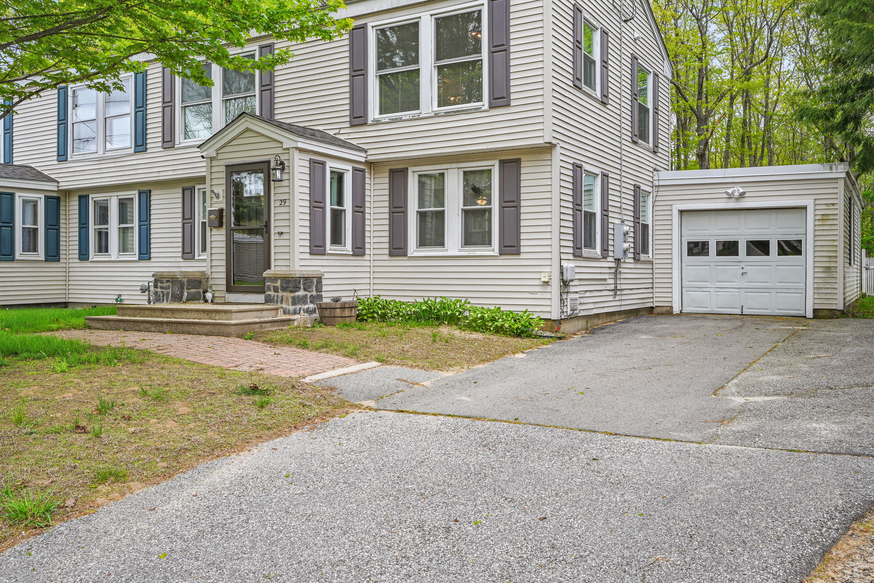 29 Emanual Drive