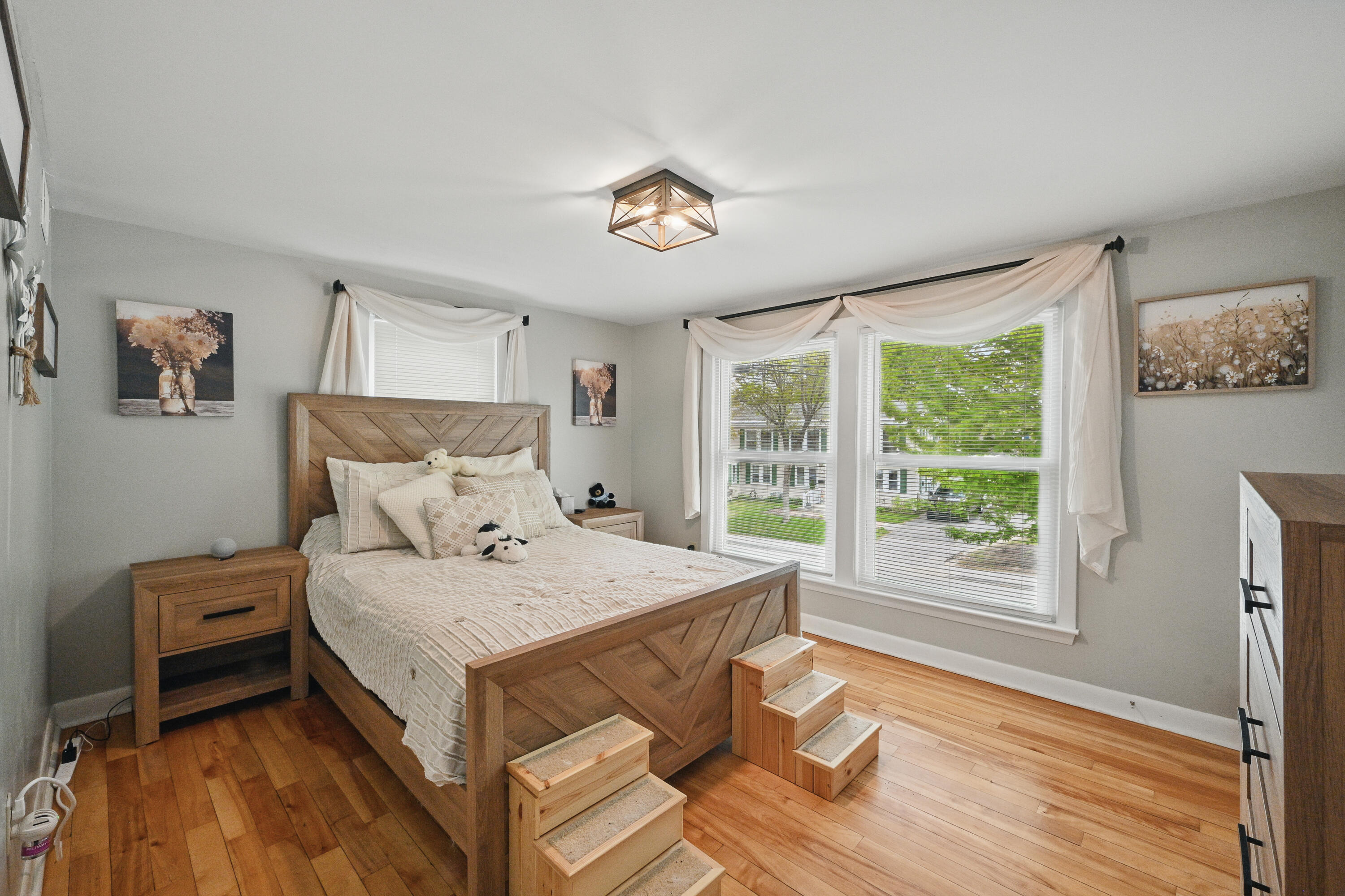 29 Emanual Drive