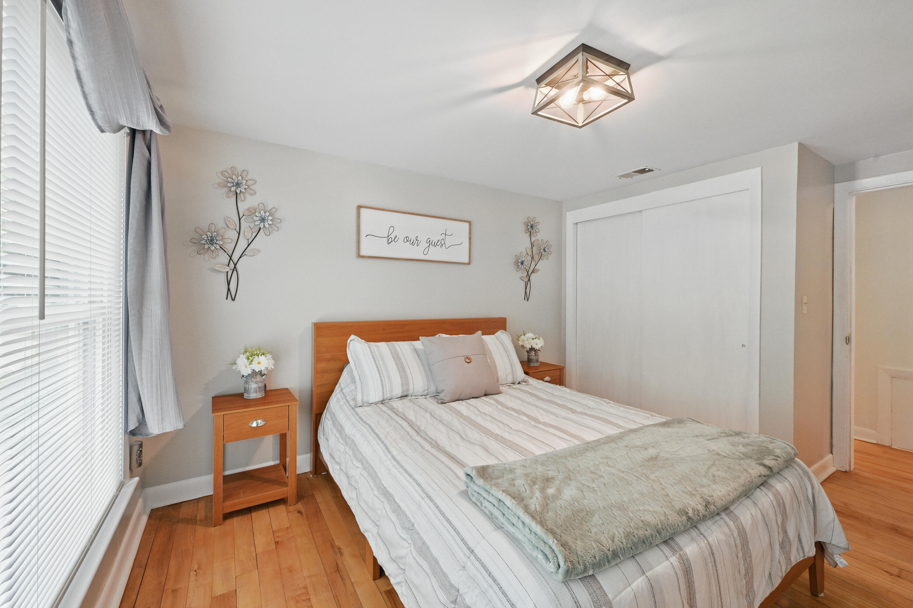 29 Emanual Drive