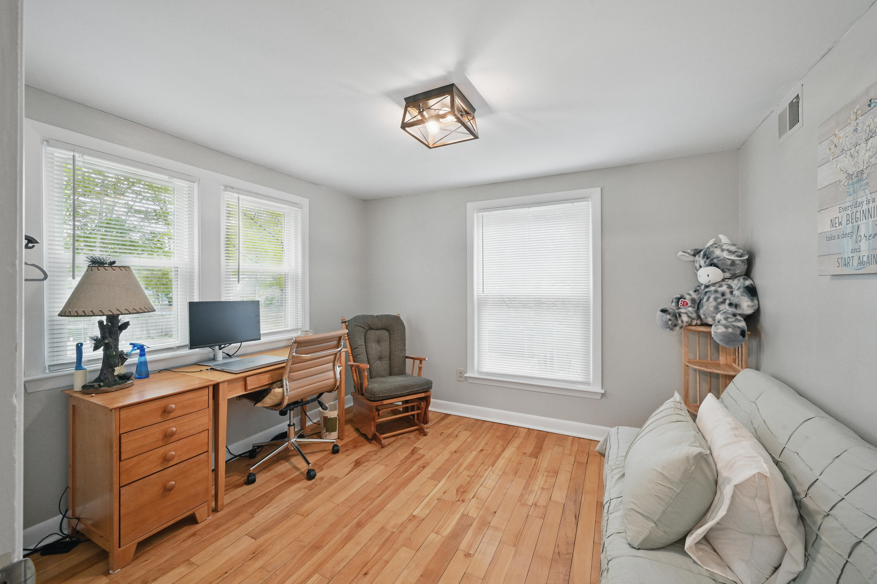 29 Emanual Drive