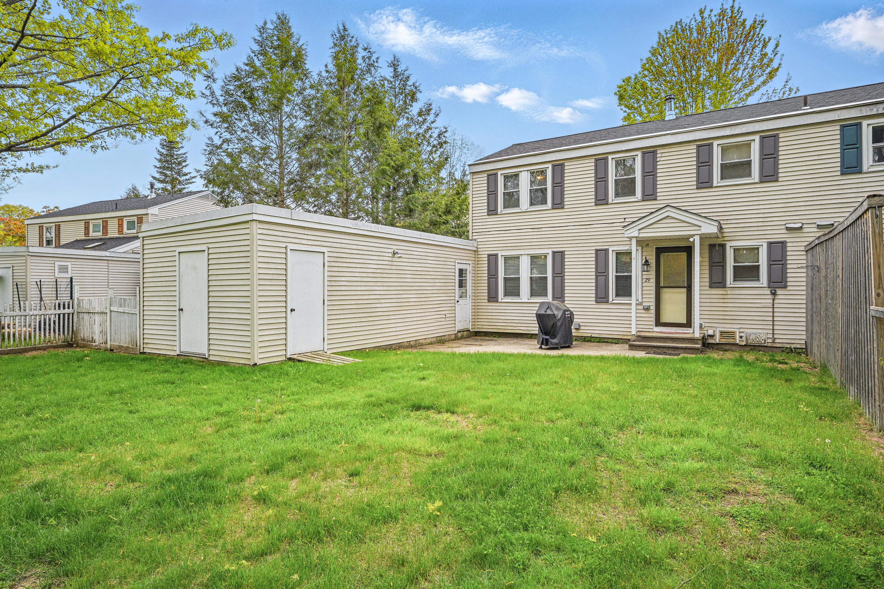 29 Emanual Drive