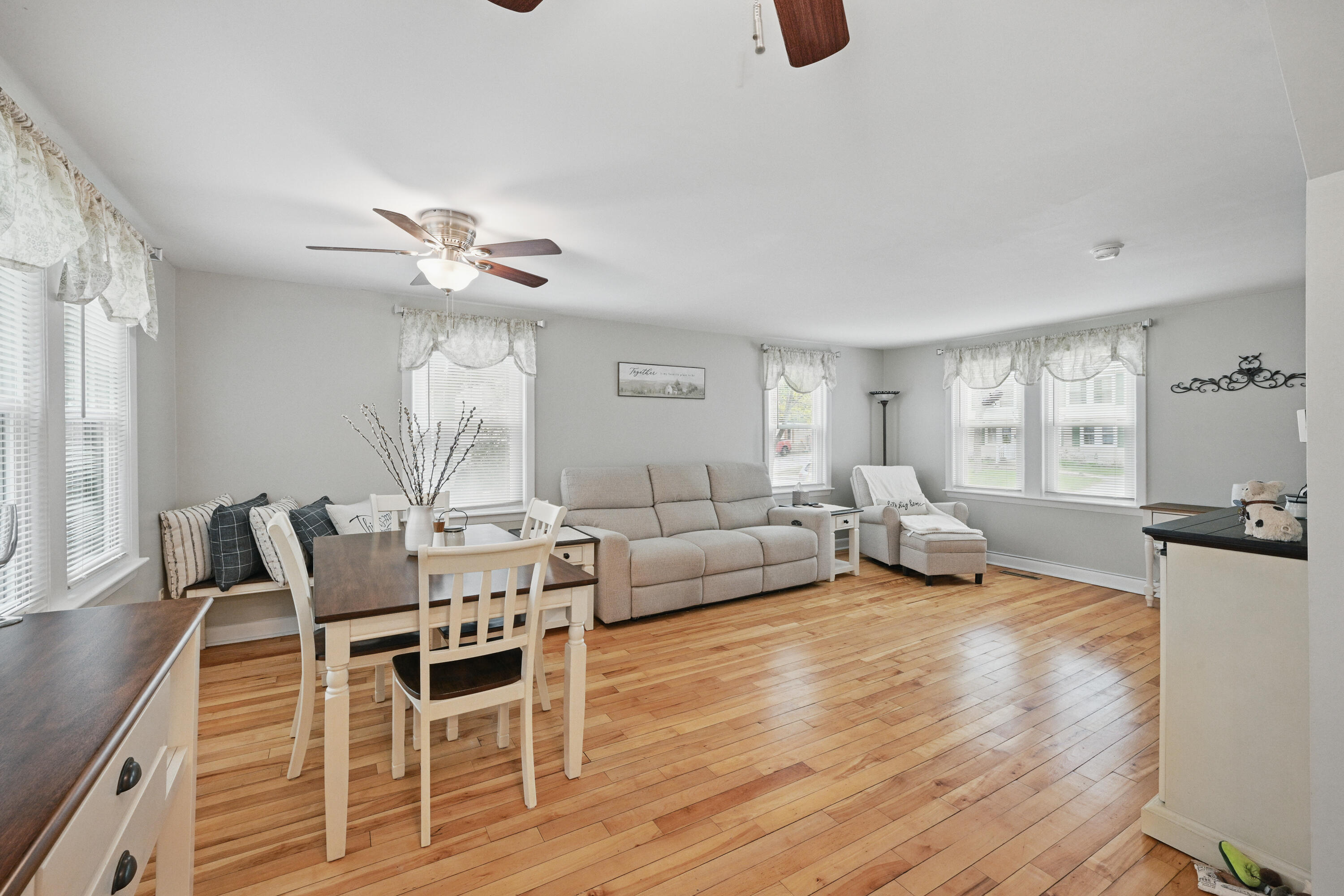 29 Emanual Drive