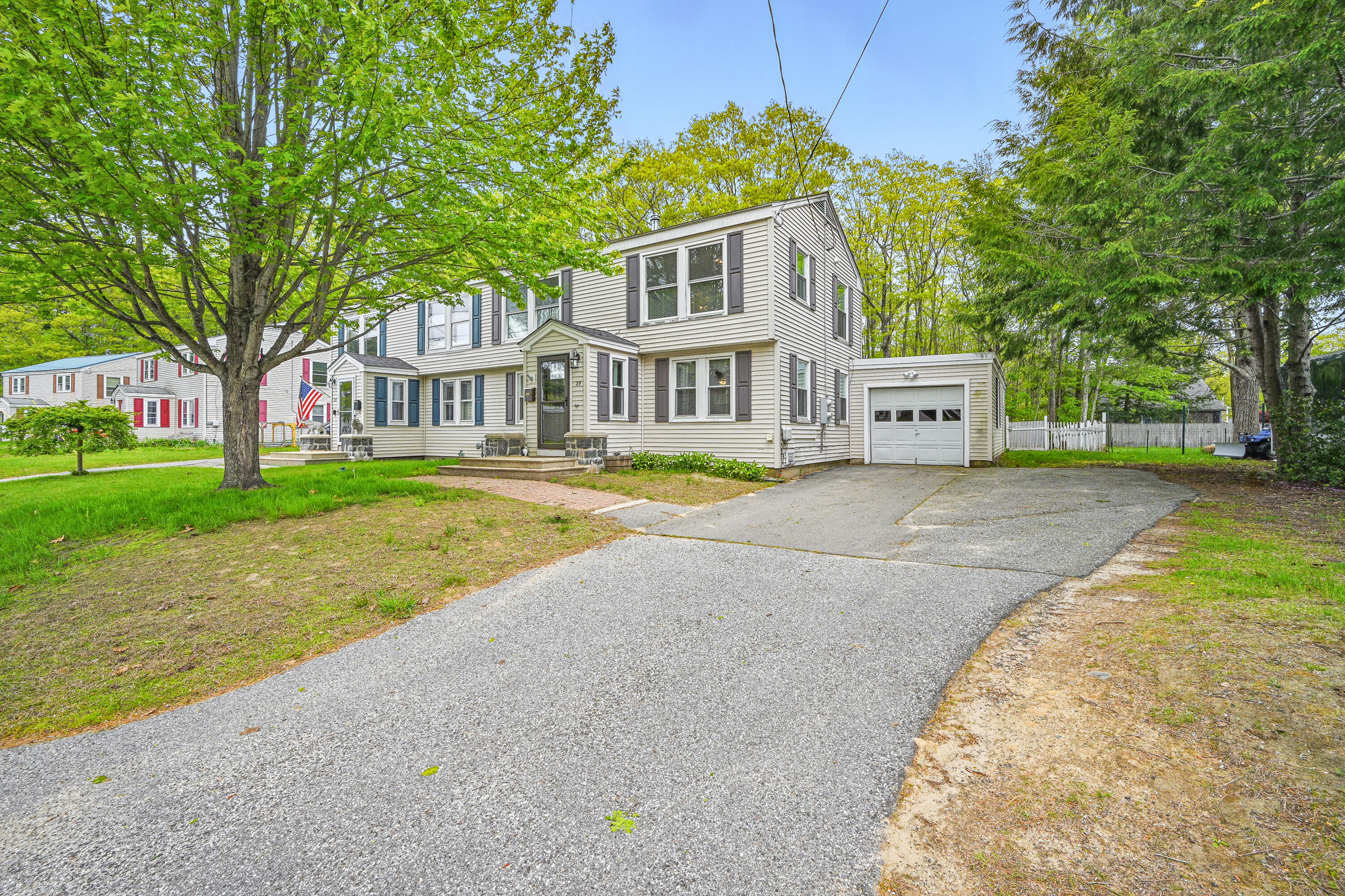 29 Emanual Drive