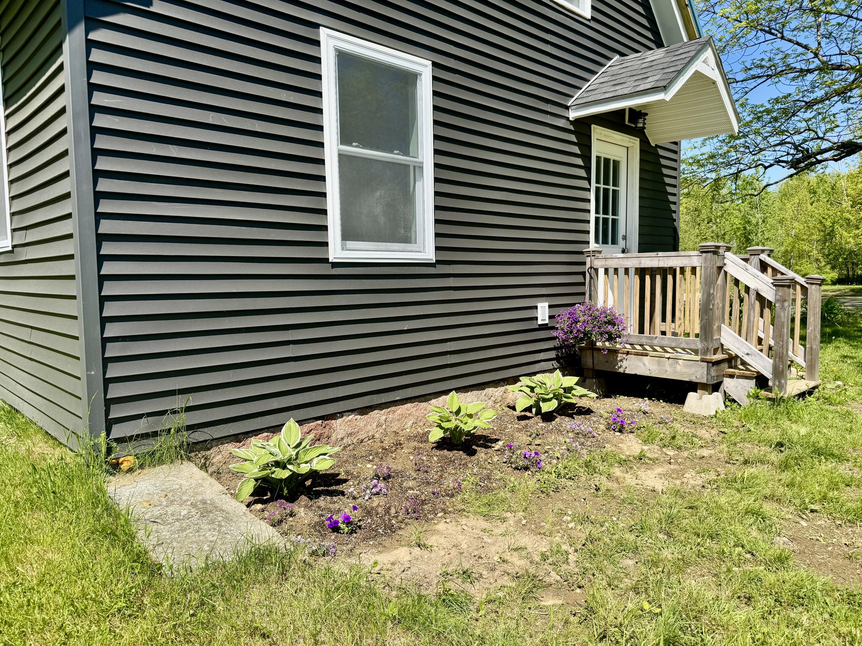 338 River Road