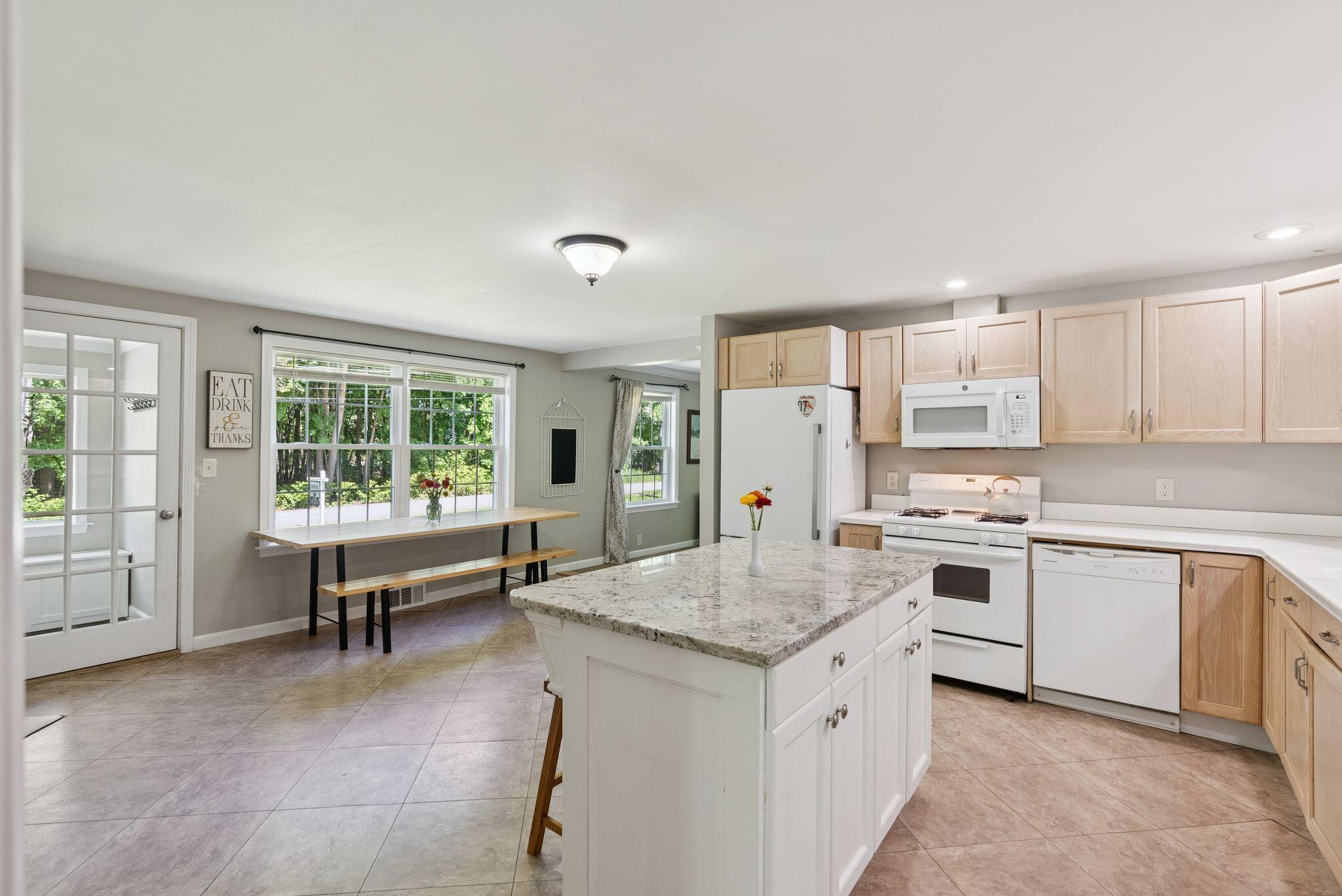 83 E Cote Street
