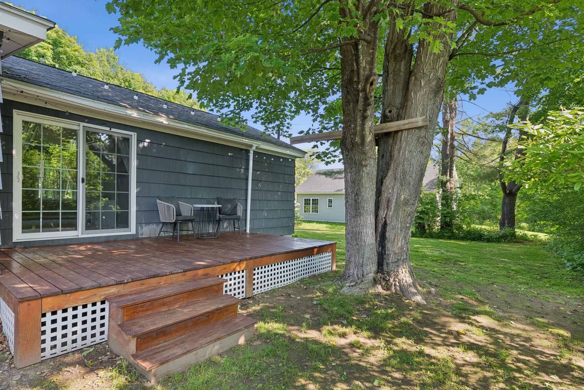 83 E Cote Street
