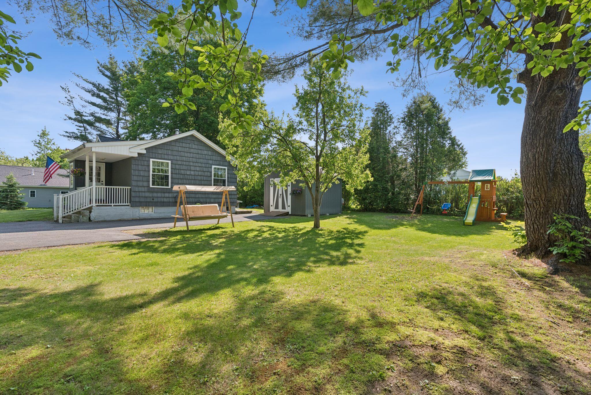 83 E Cote Street