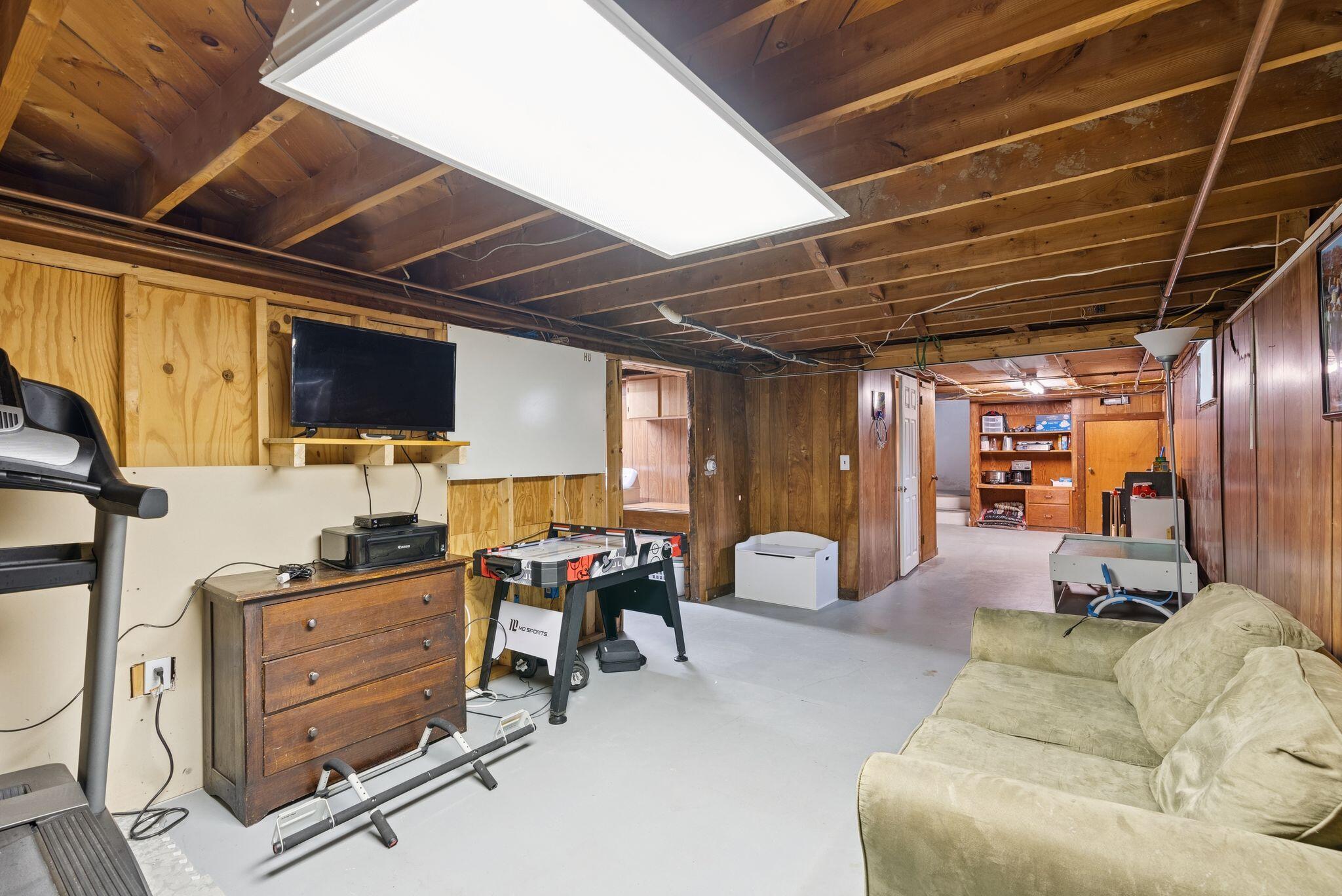 57 Sunset Avenue