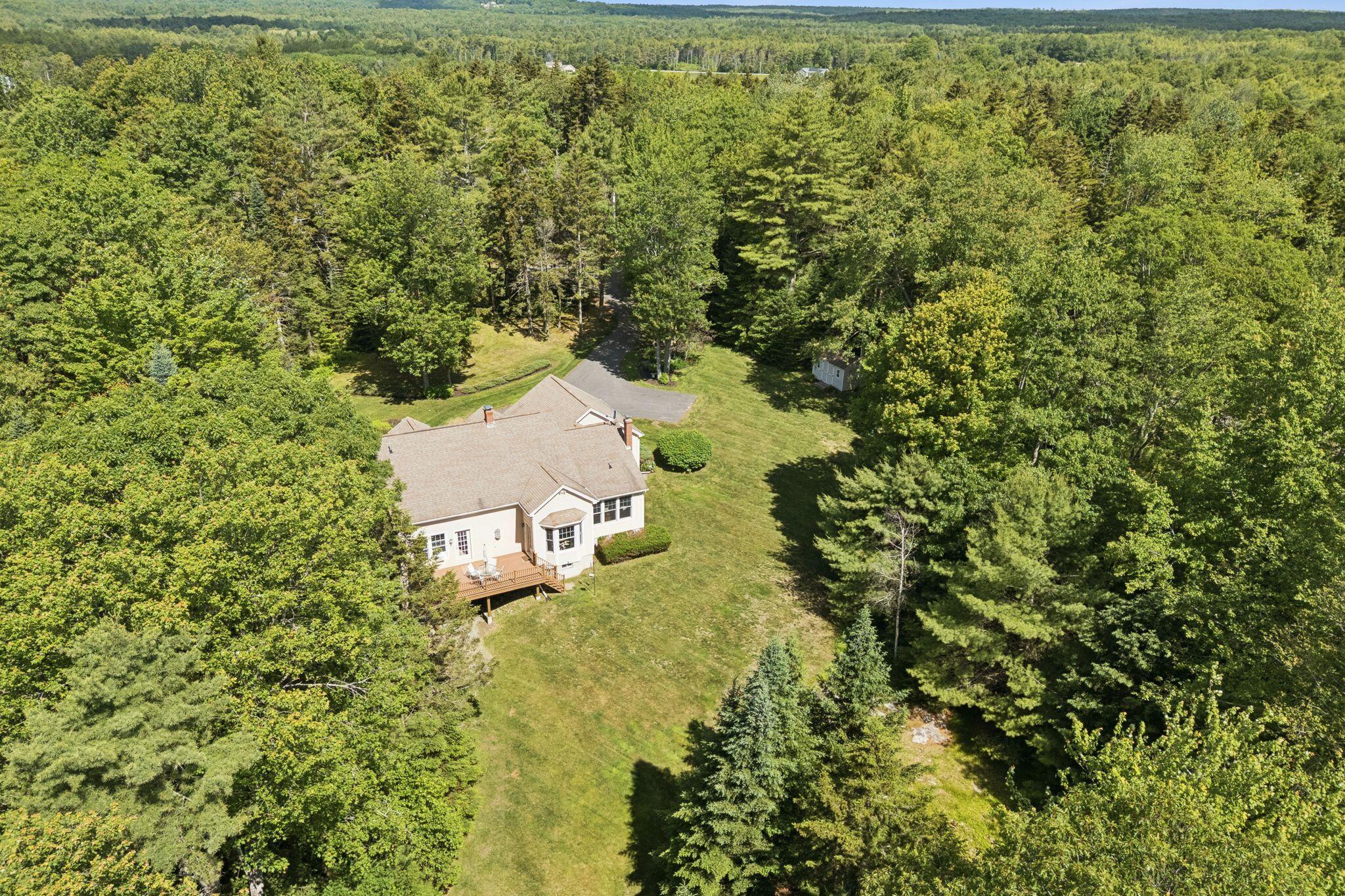 61 Crestview Lane