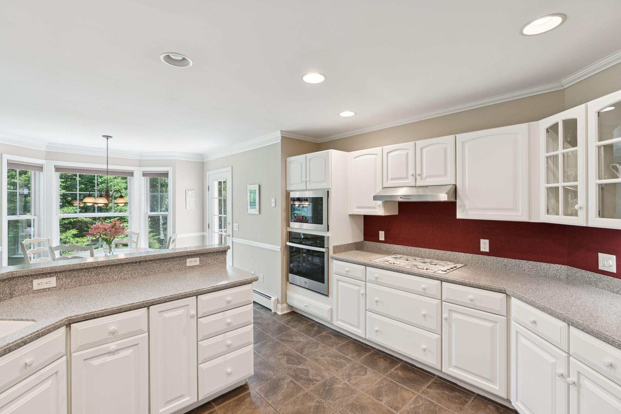 61 Crestview Lane