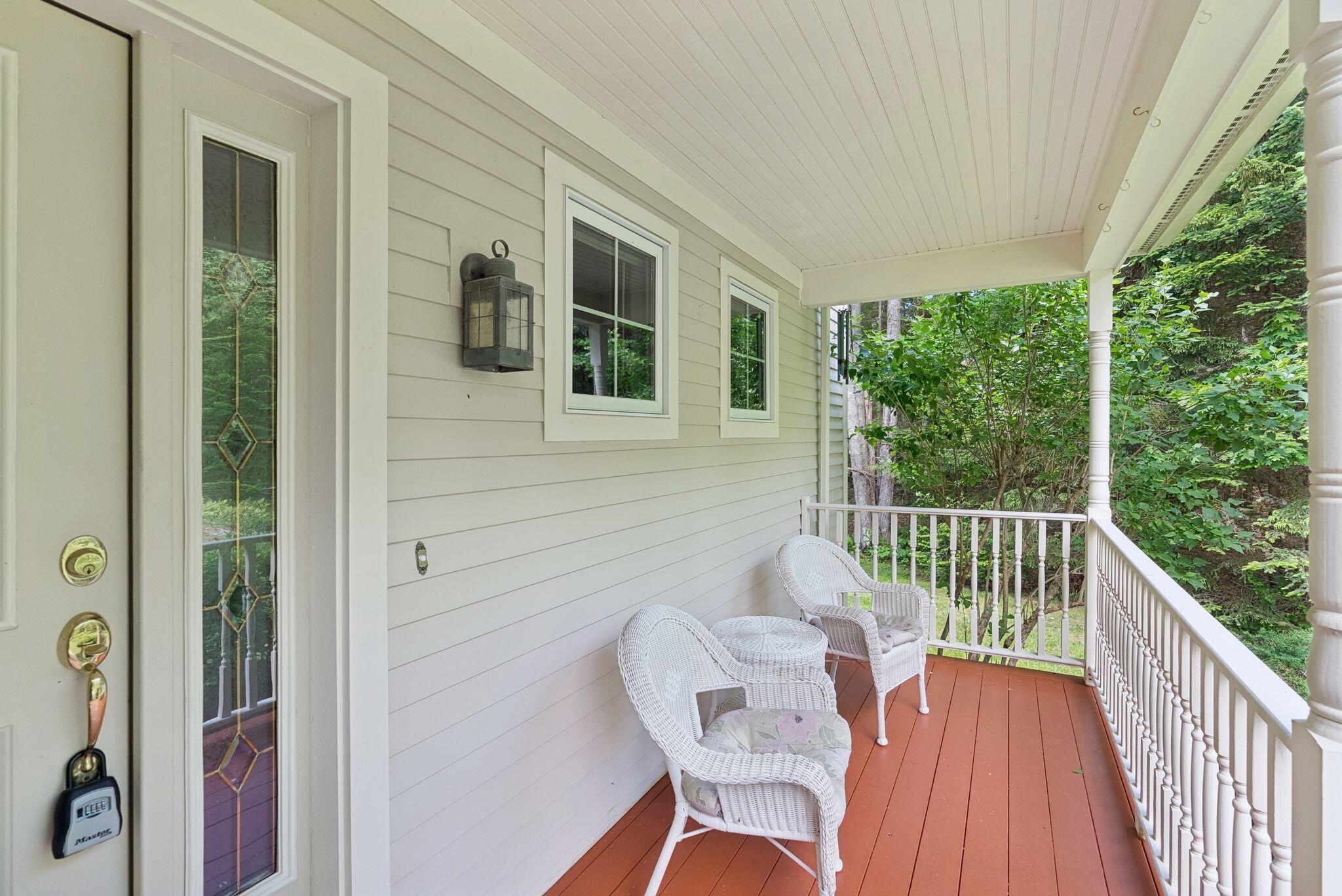 61 Crestview Lane