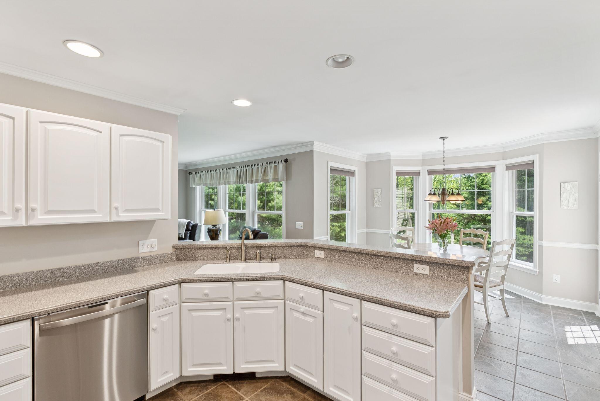 61 Crestview Lane