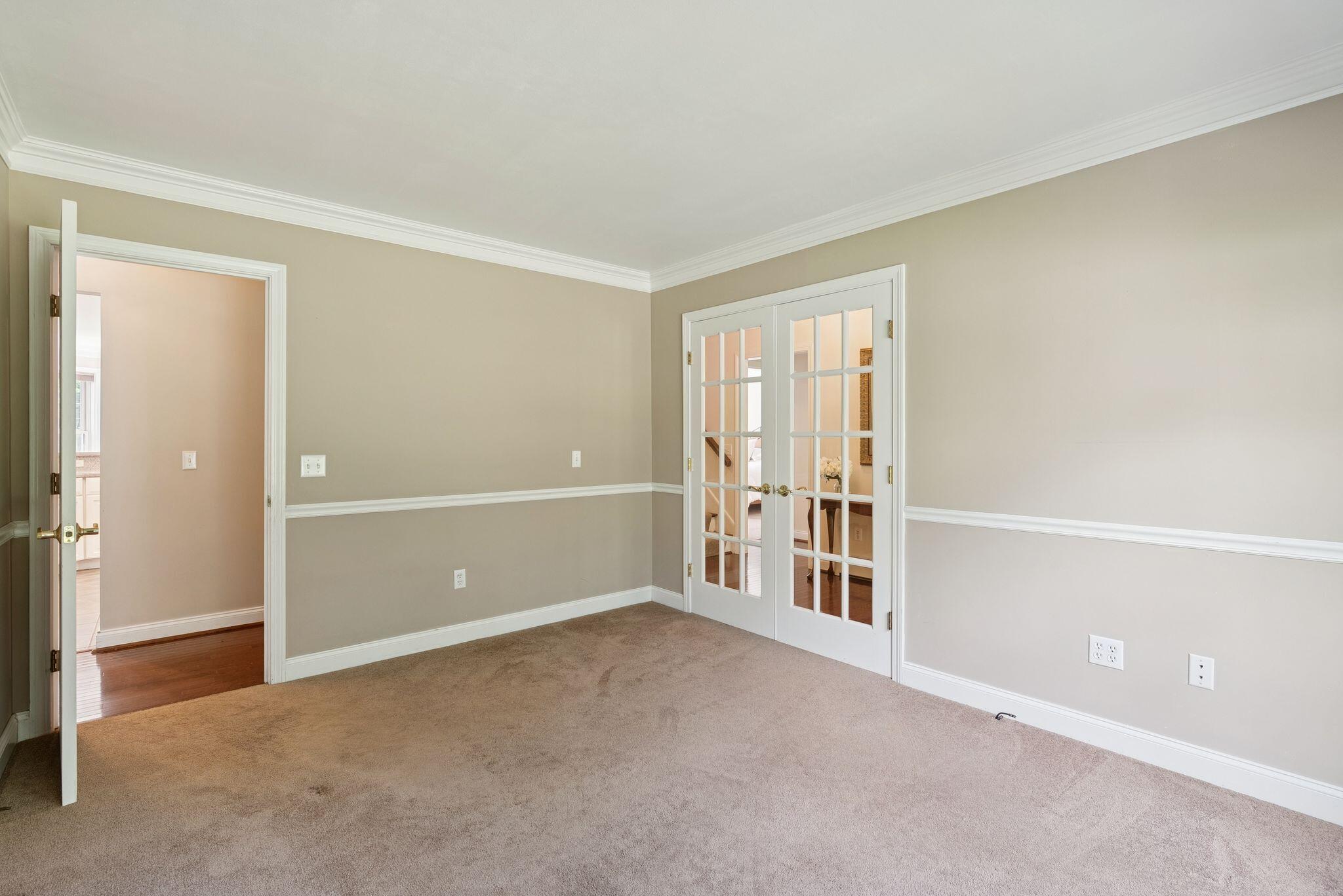 61 Crestview Lane
