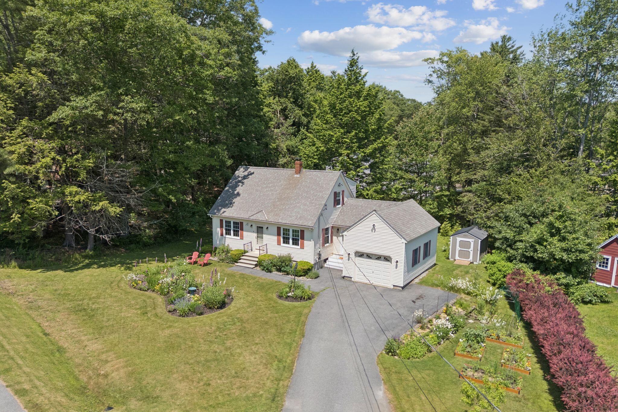 21 Arrowhead Drive