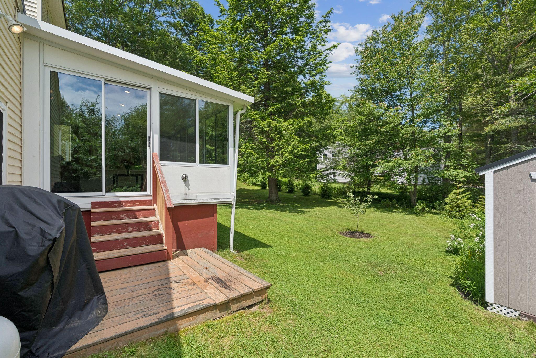 21 Arrowhead Drive