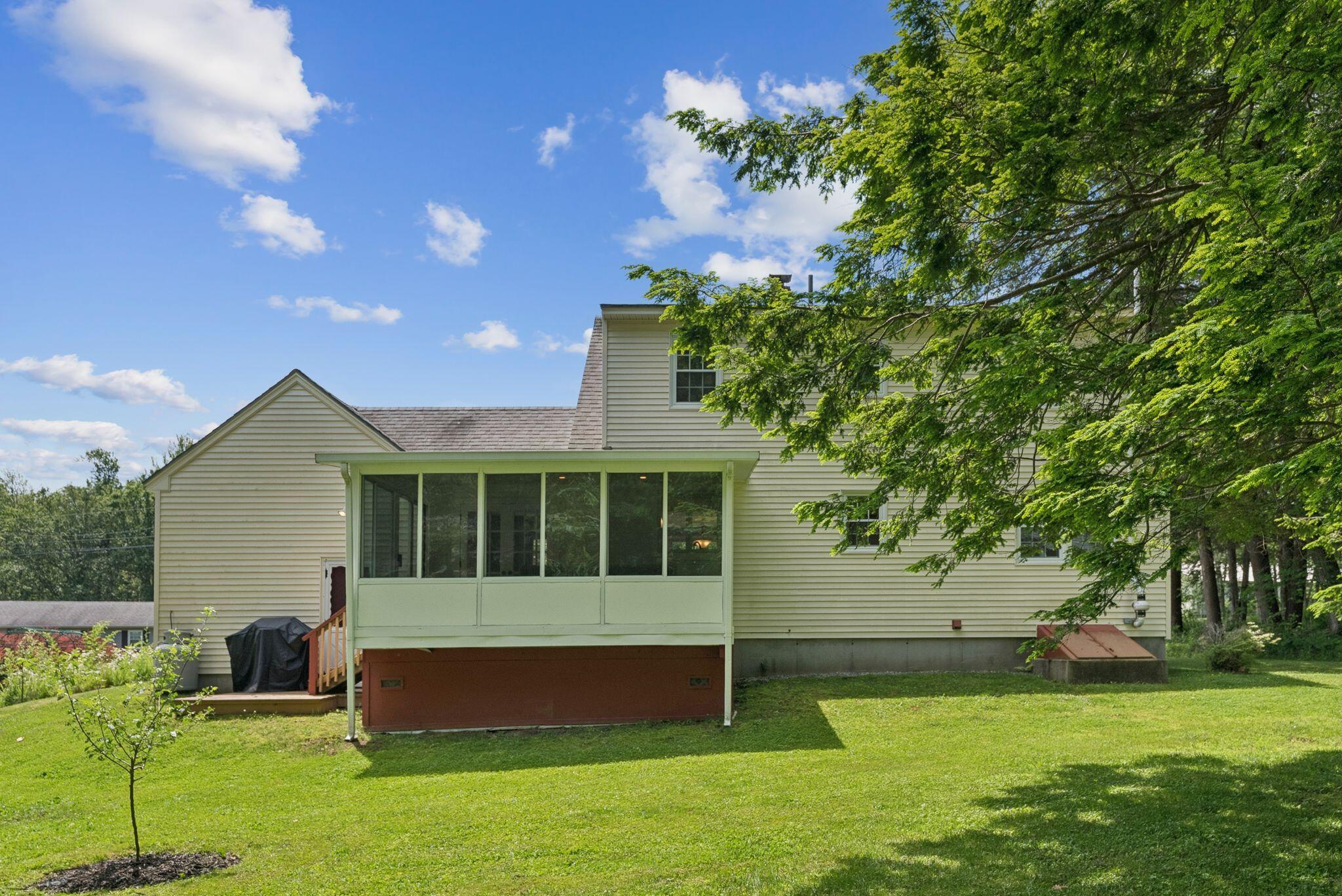 21 Arrowhead Drive