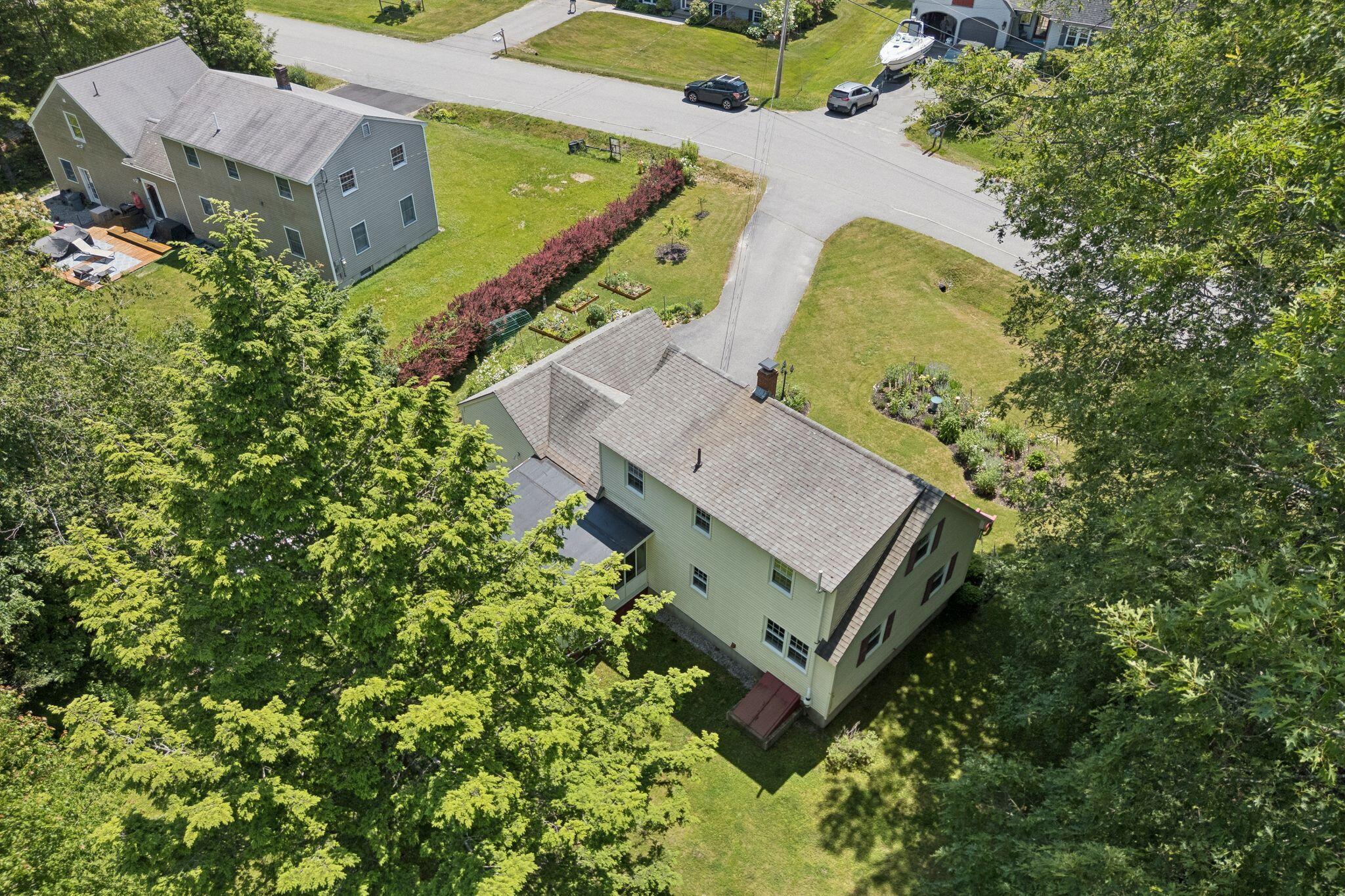 21 Arrowhead Drive