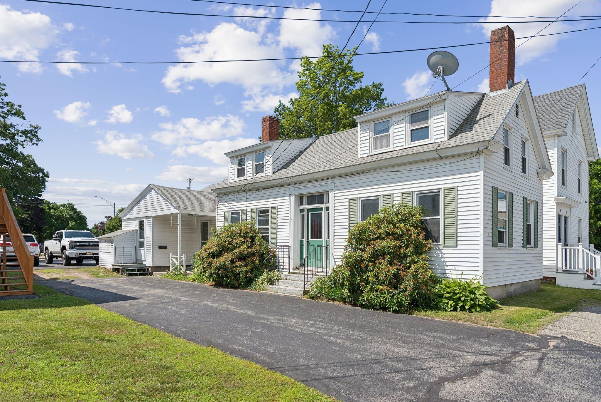 16 Dunlap Street