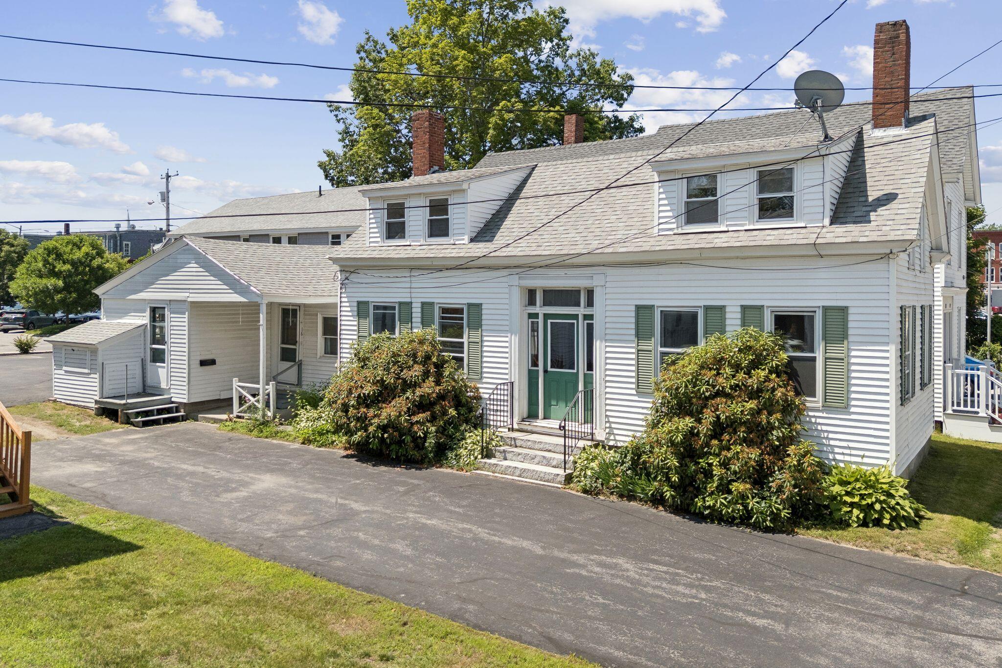 16 Dunlap Street