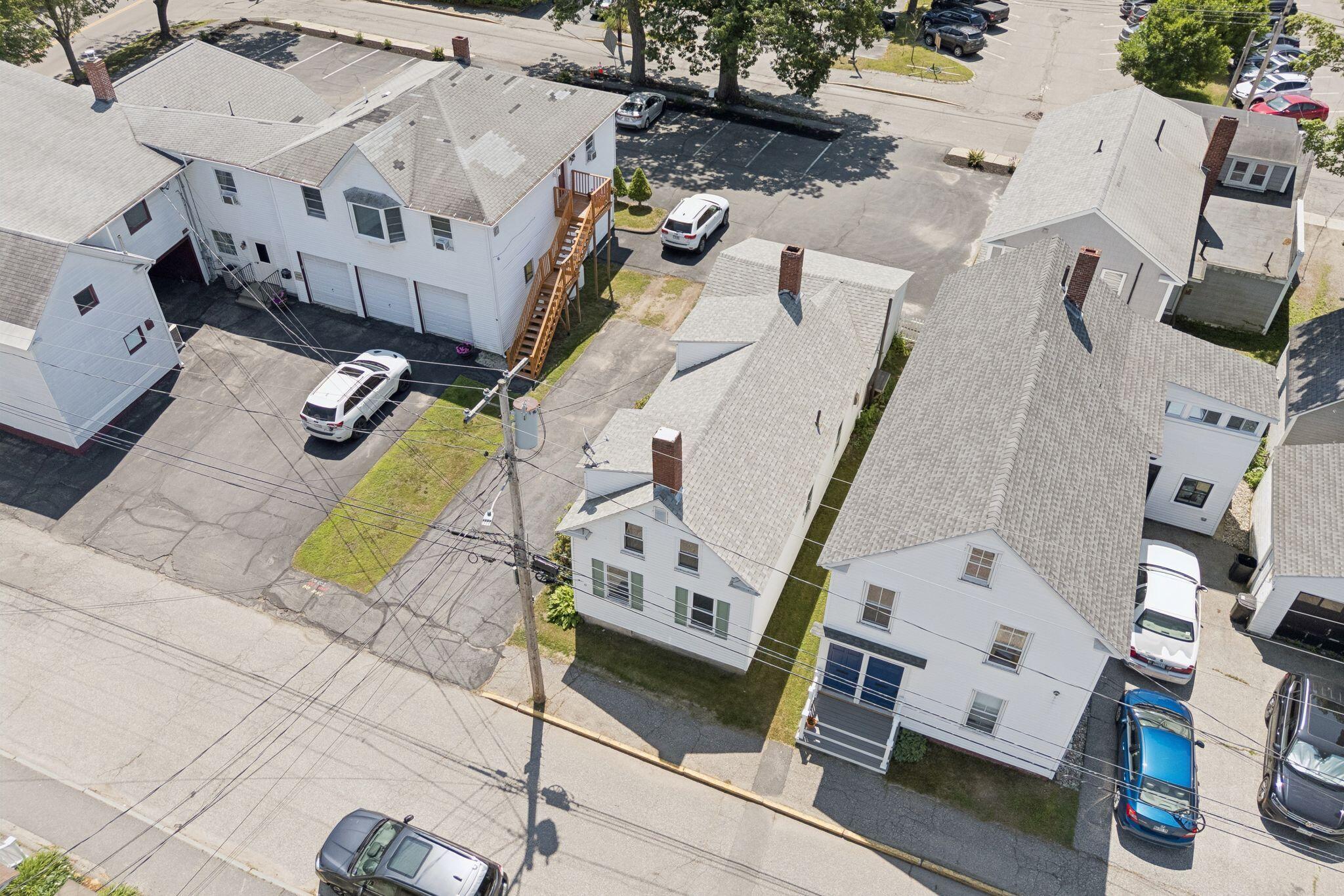 16 Dunlap Street