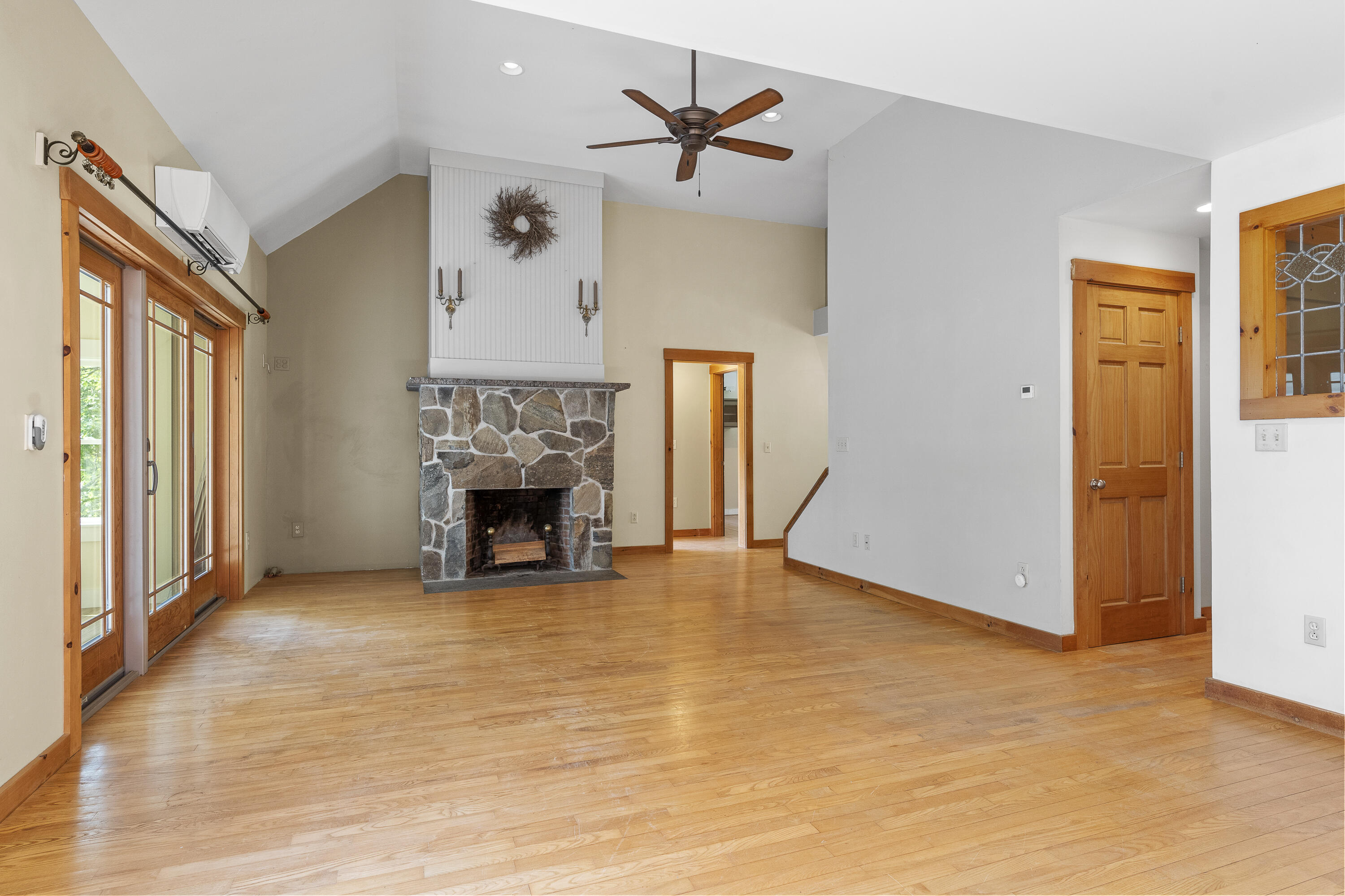 20 Cottage Point Road