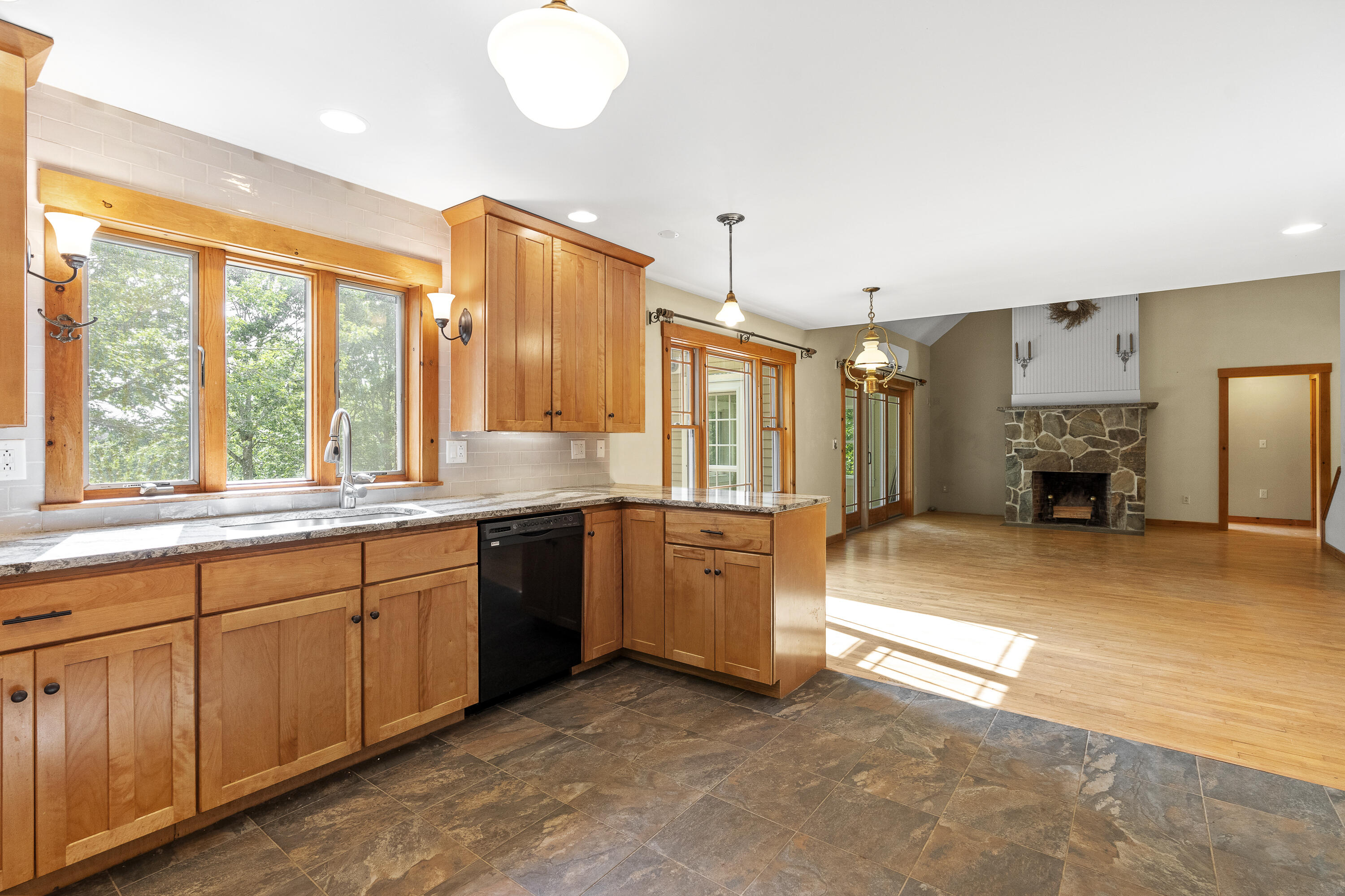20 Cottage Point Road