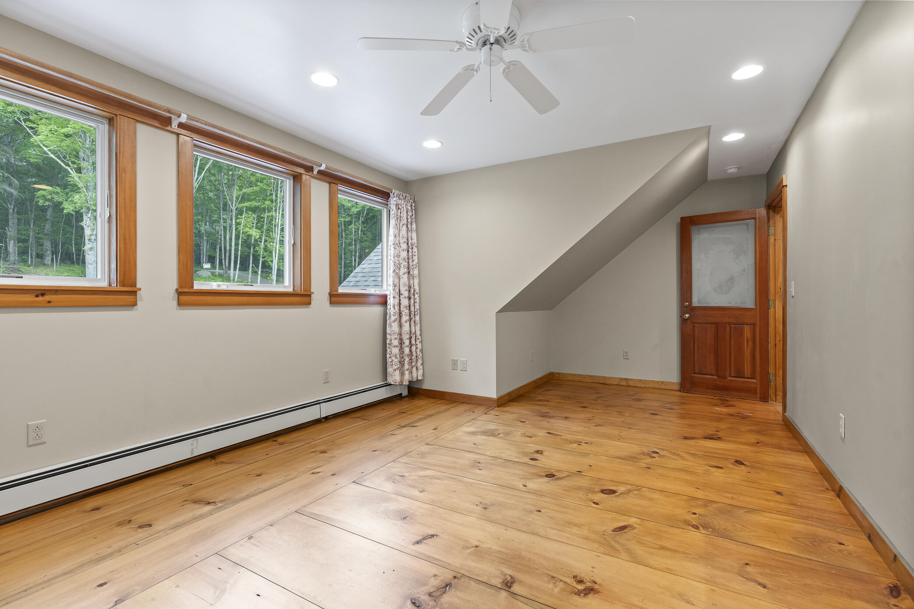 20 Cottage Point Road