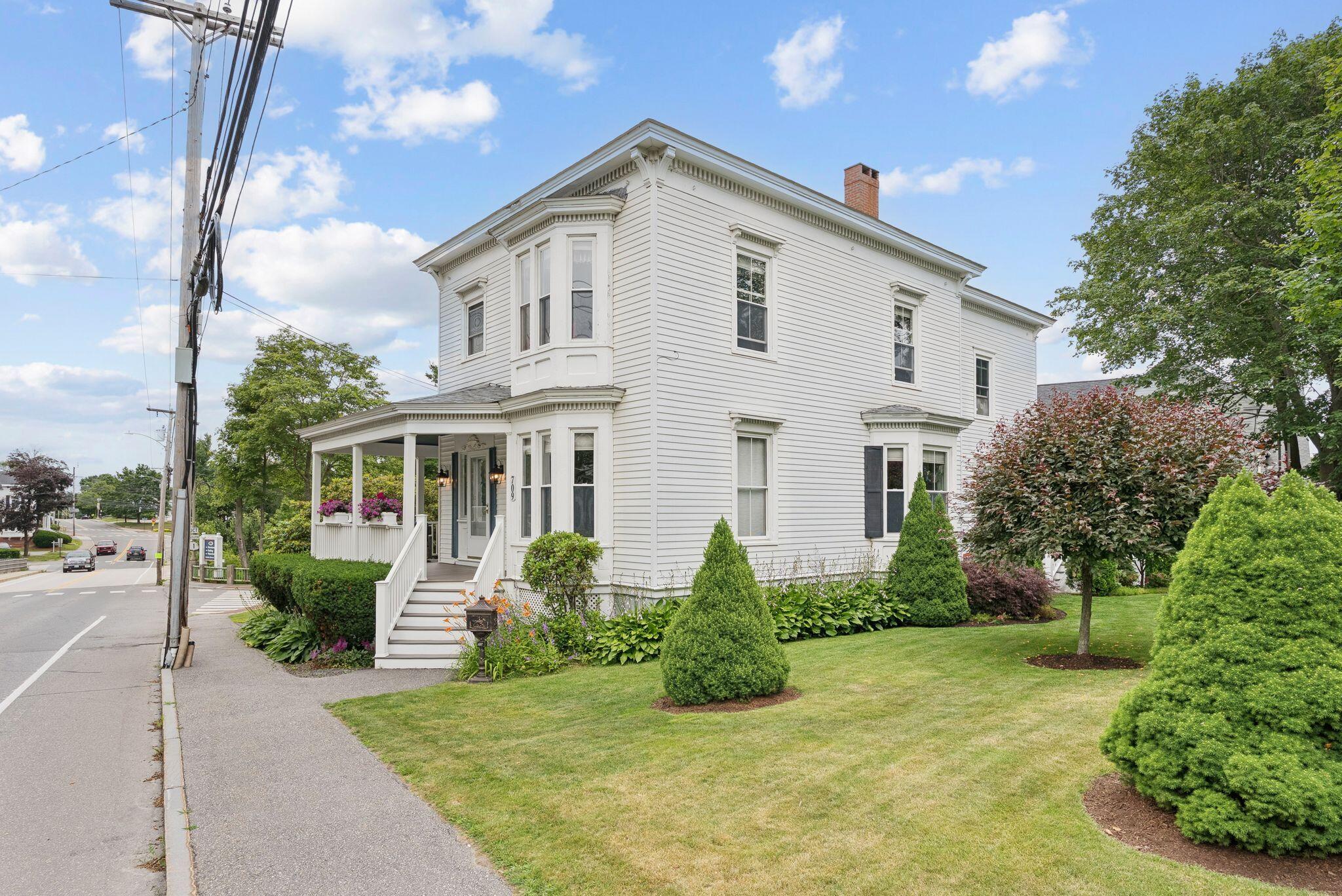 709 High Street