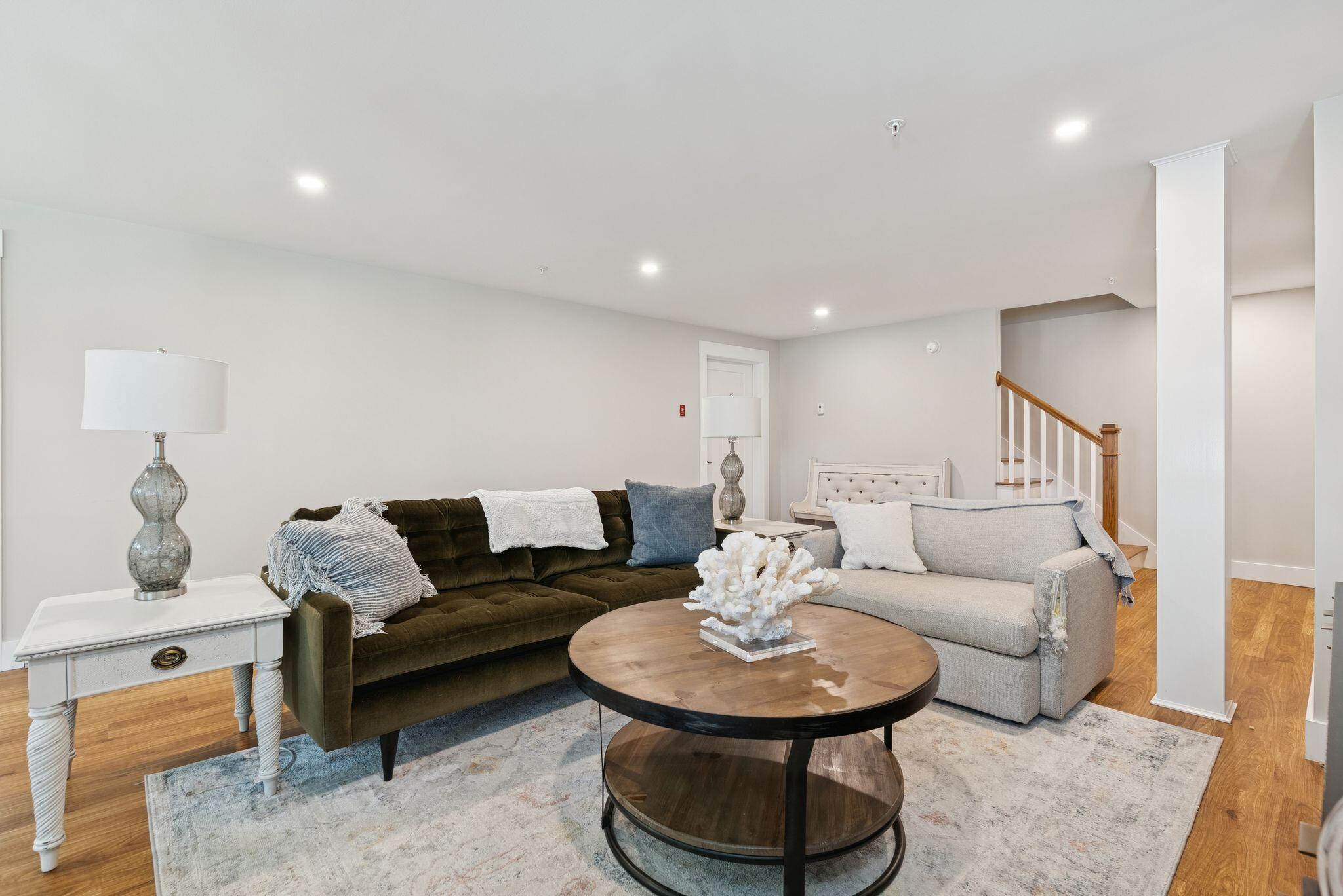 2 Winding Ridge Way