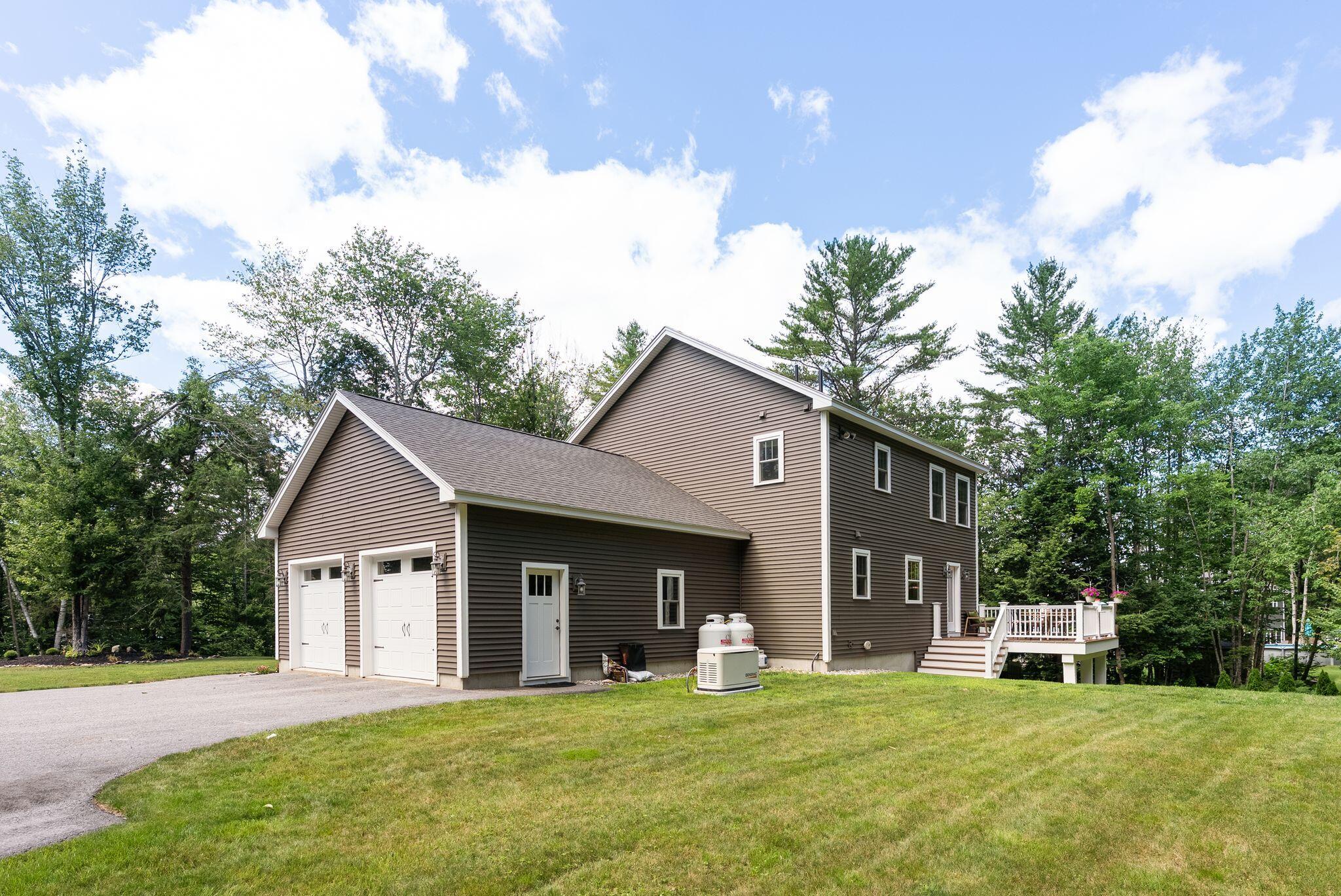 2 Winding Ridge Way
