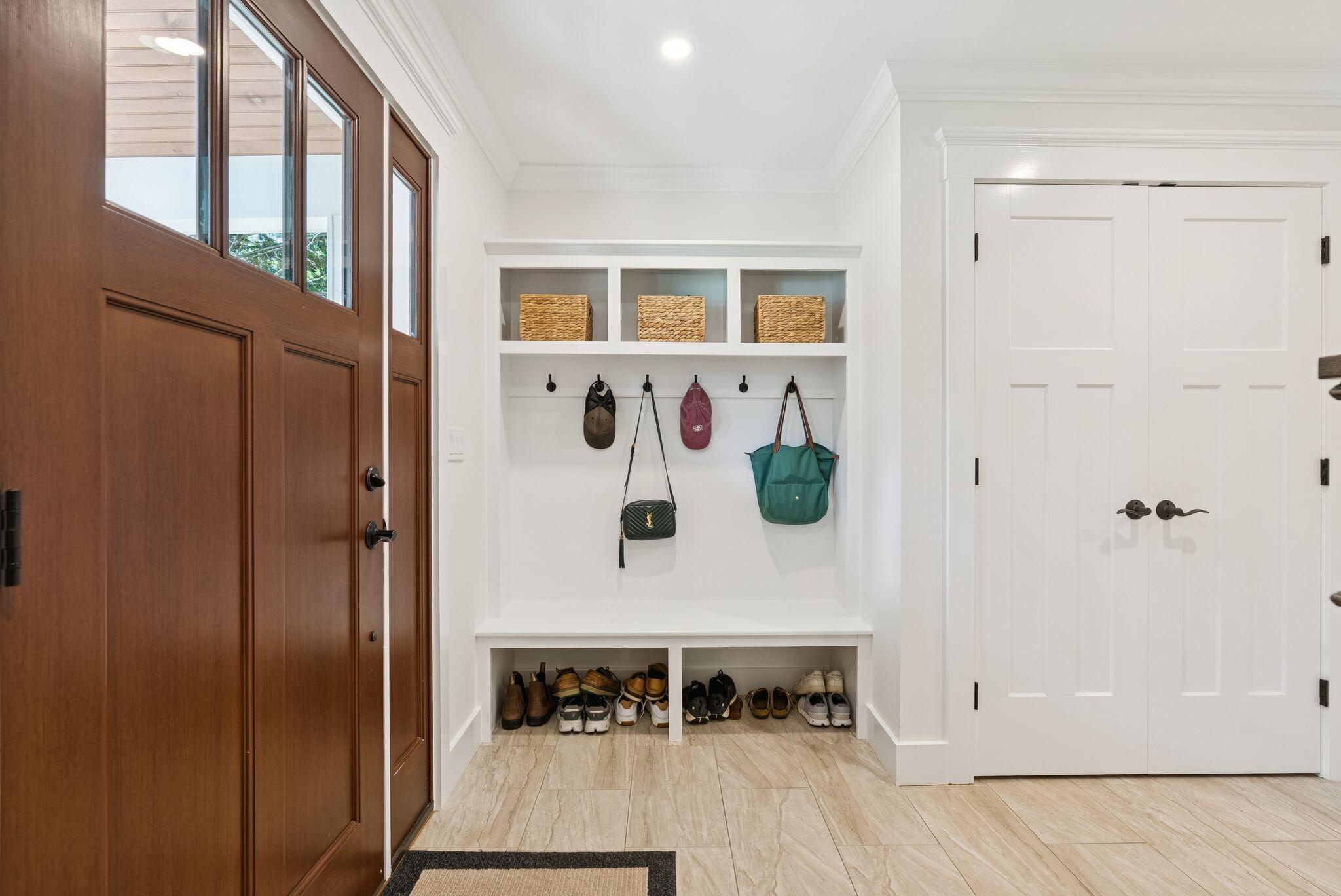 2 Winding Ridge Way