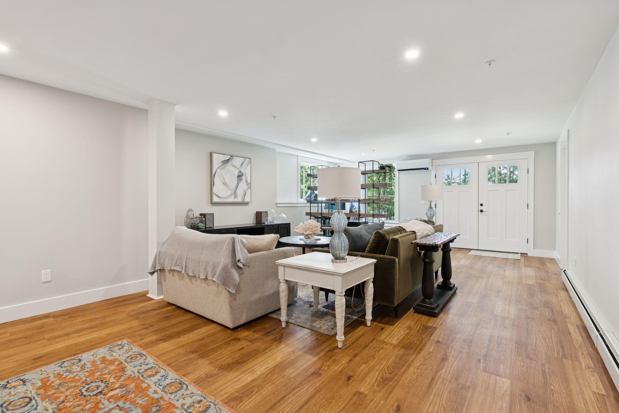 2 Winding Ridge Way