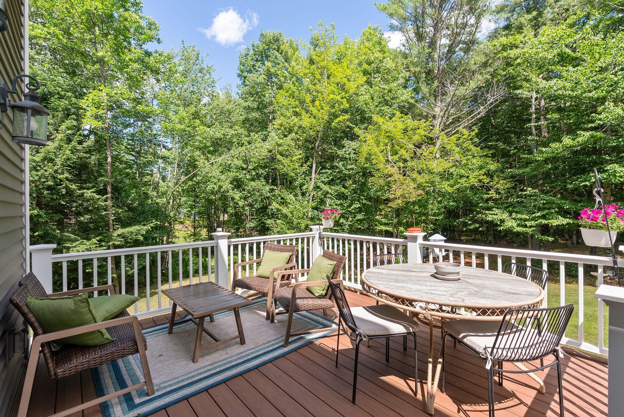 2 Winding Ridge Way