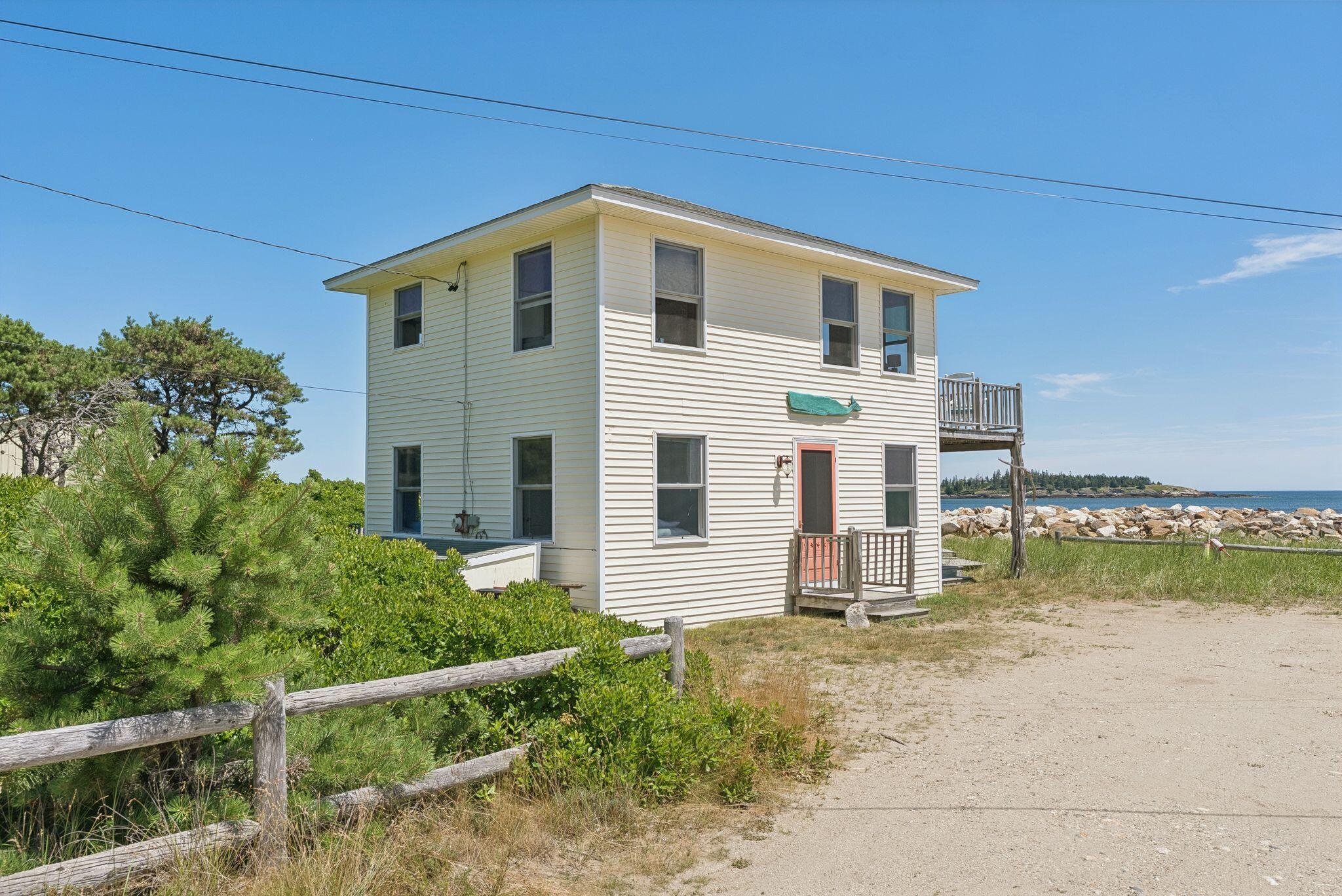 12 White Spot Way
