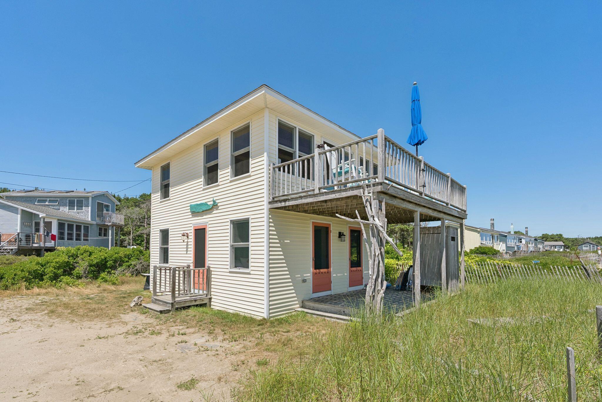 12 White Spot Way