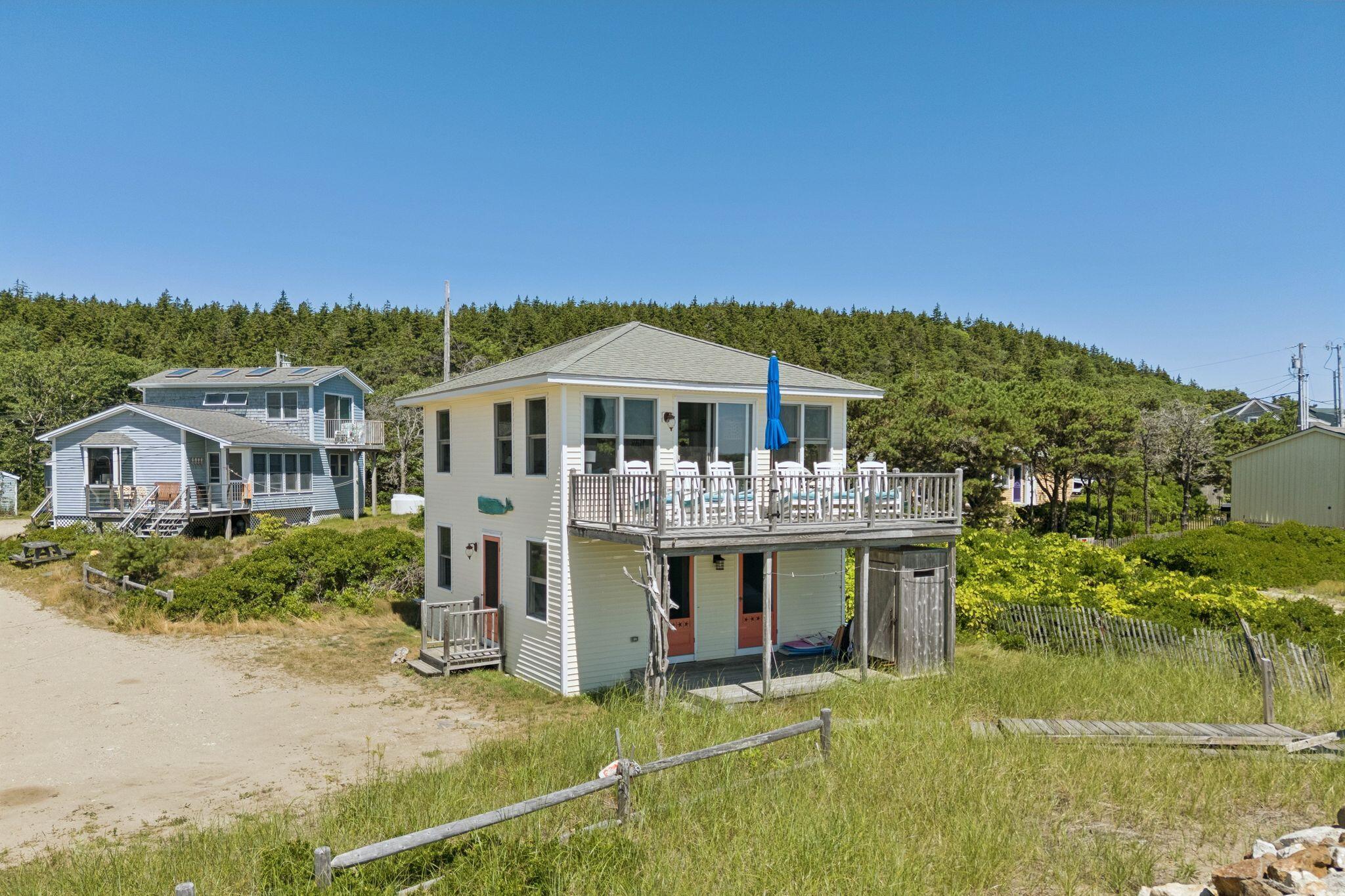 12 White Spot Way