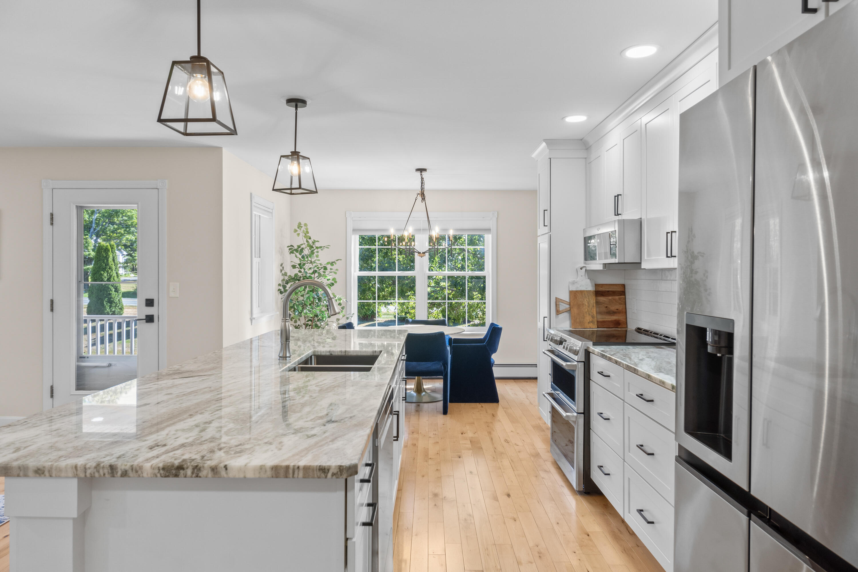 2 Victoria Way 2