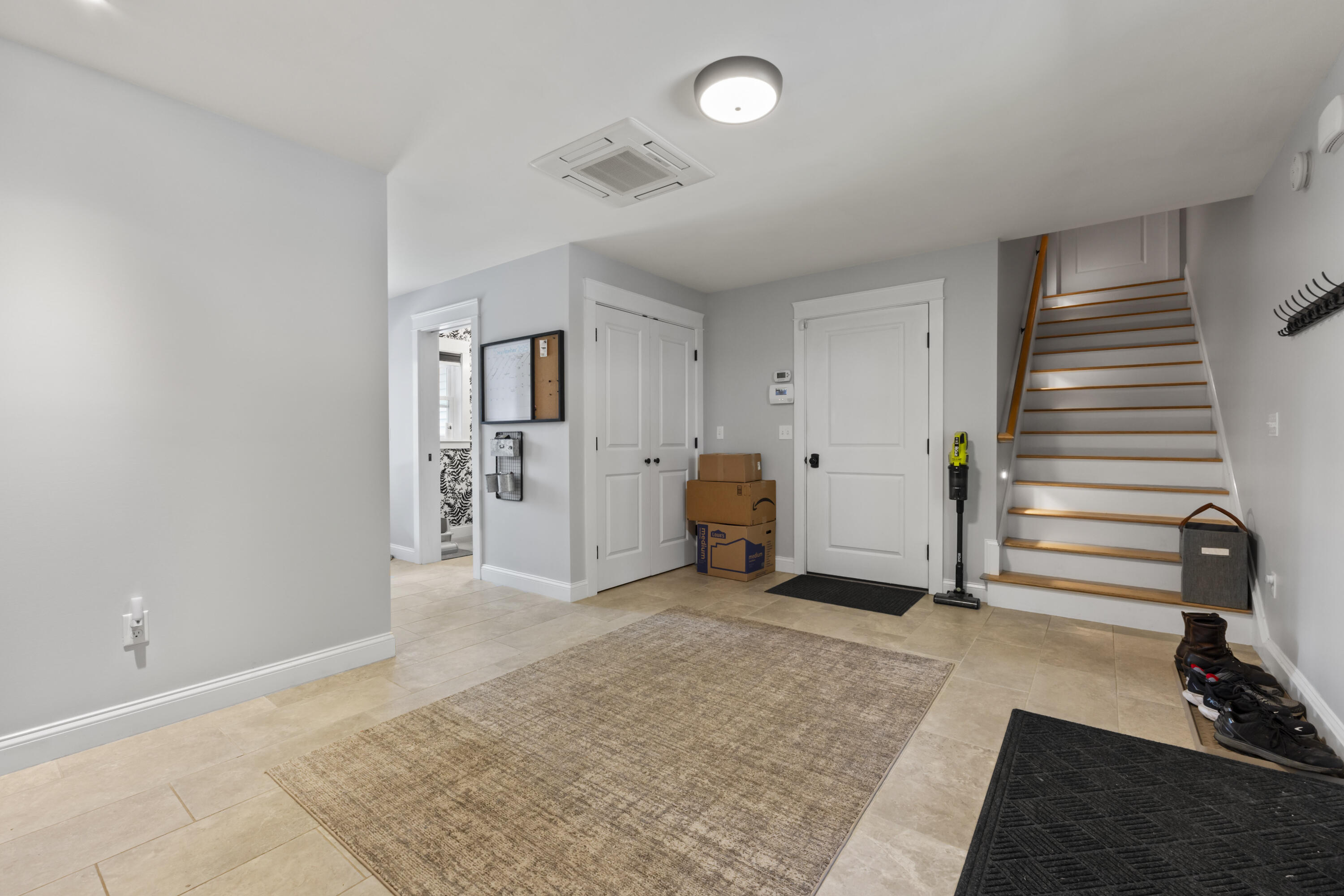 16 Meadowood Drive