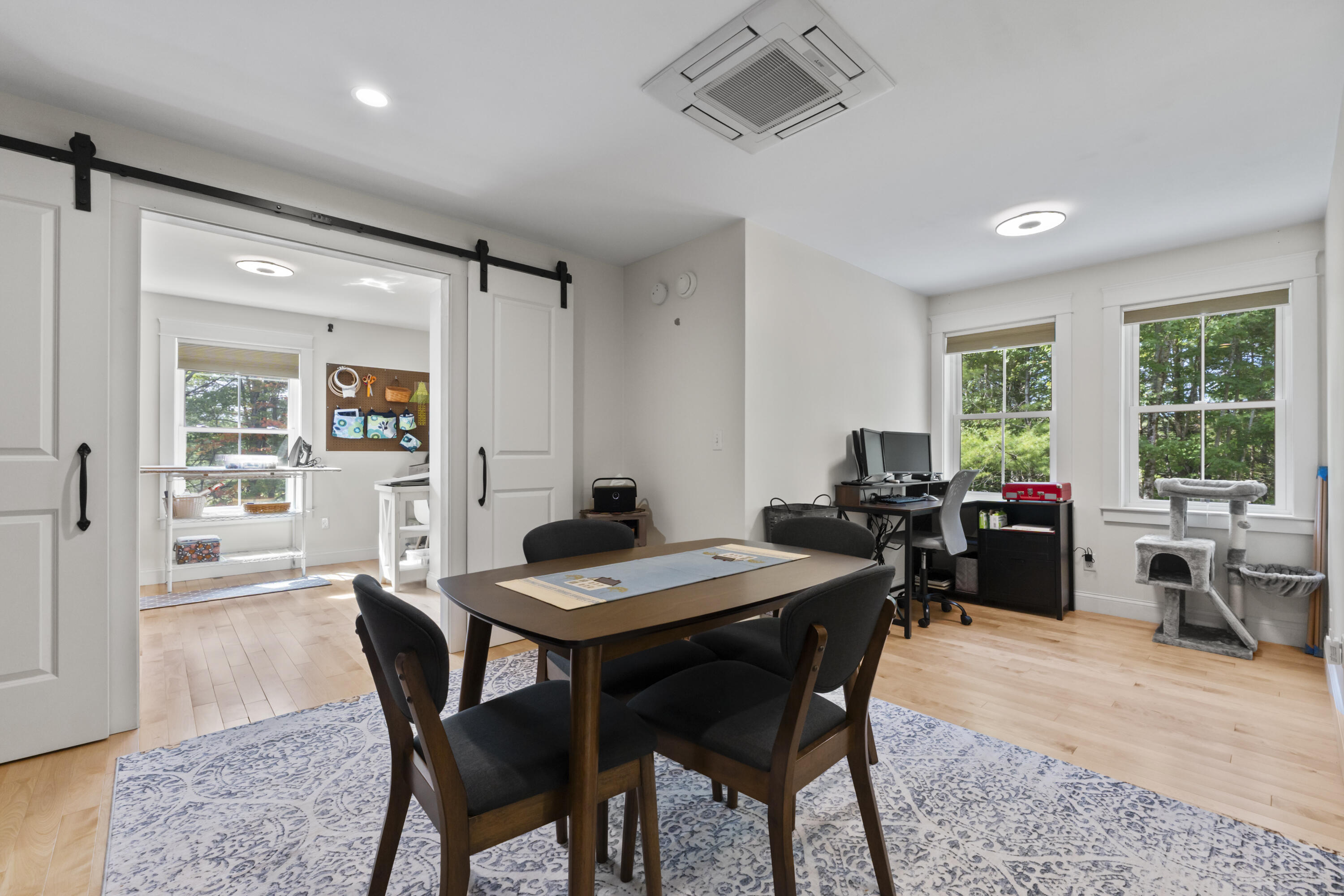 16 Meadowood Drive