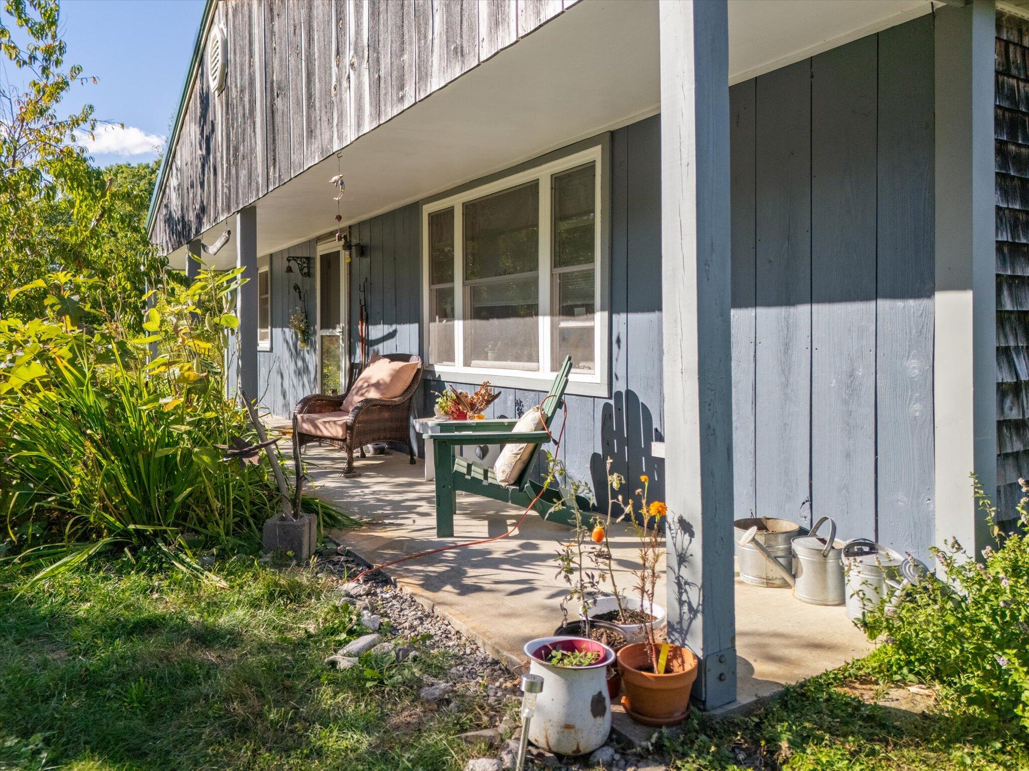 505 Bowden Point Road