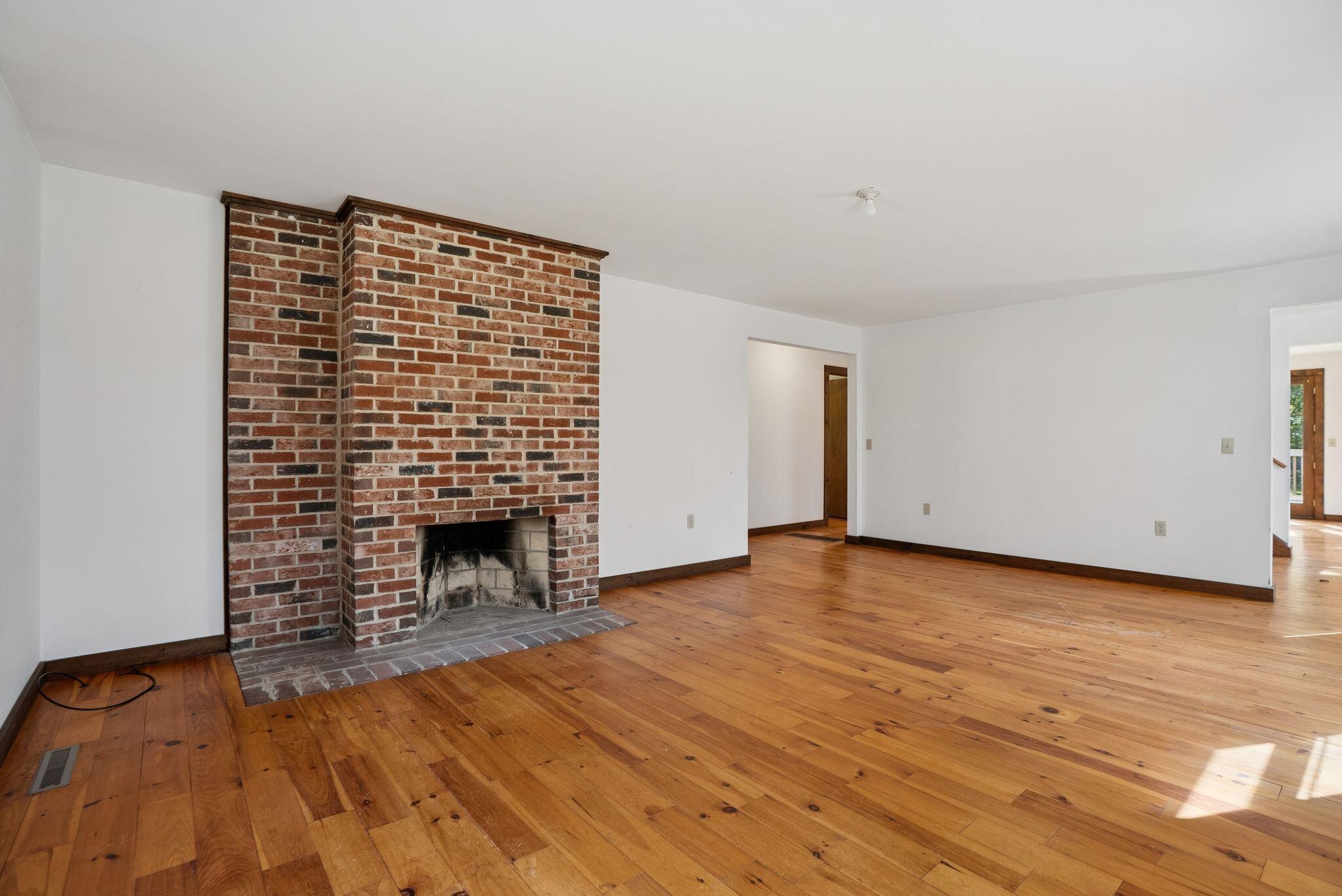92 Hopkins Road