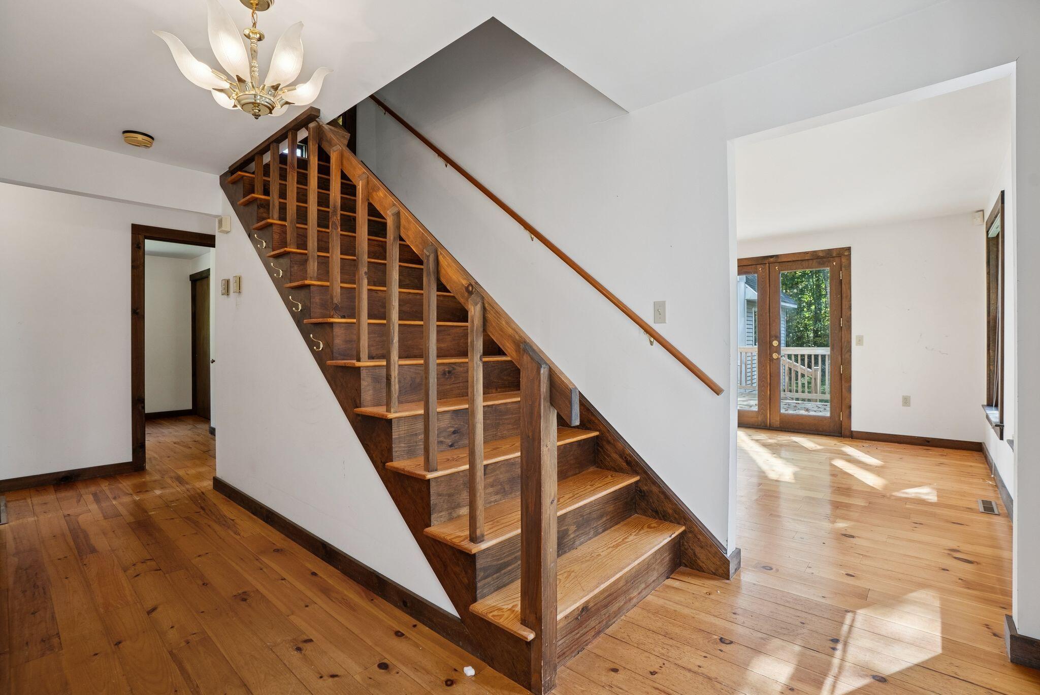92 Hopkins Road