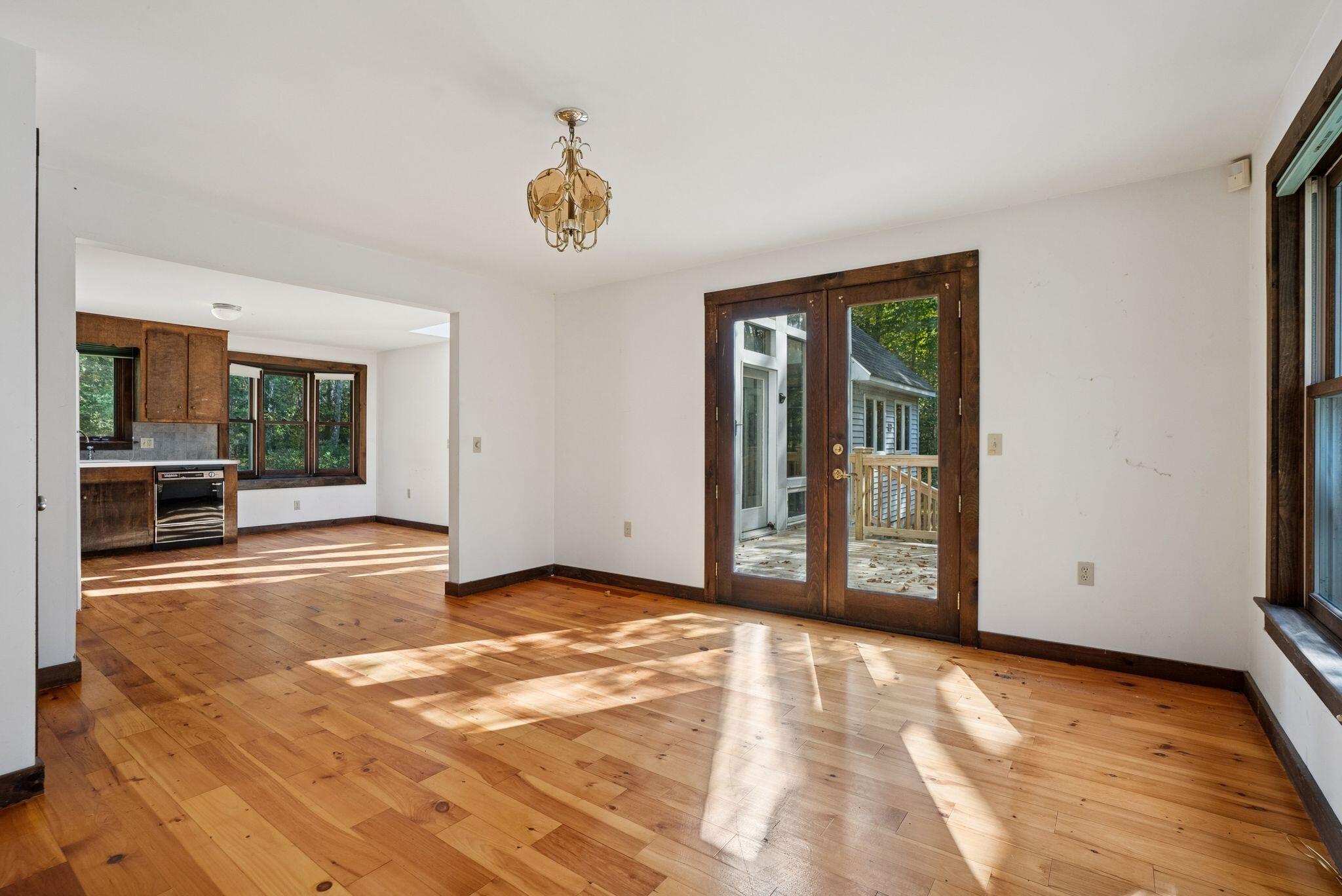 92 Hopkins Road