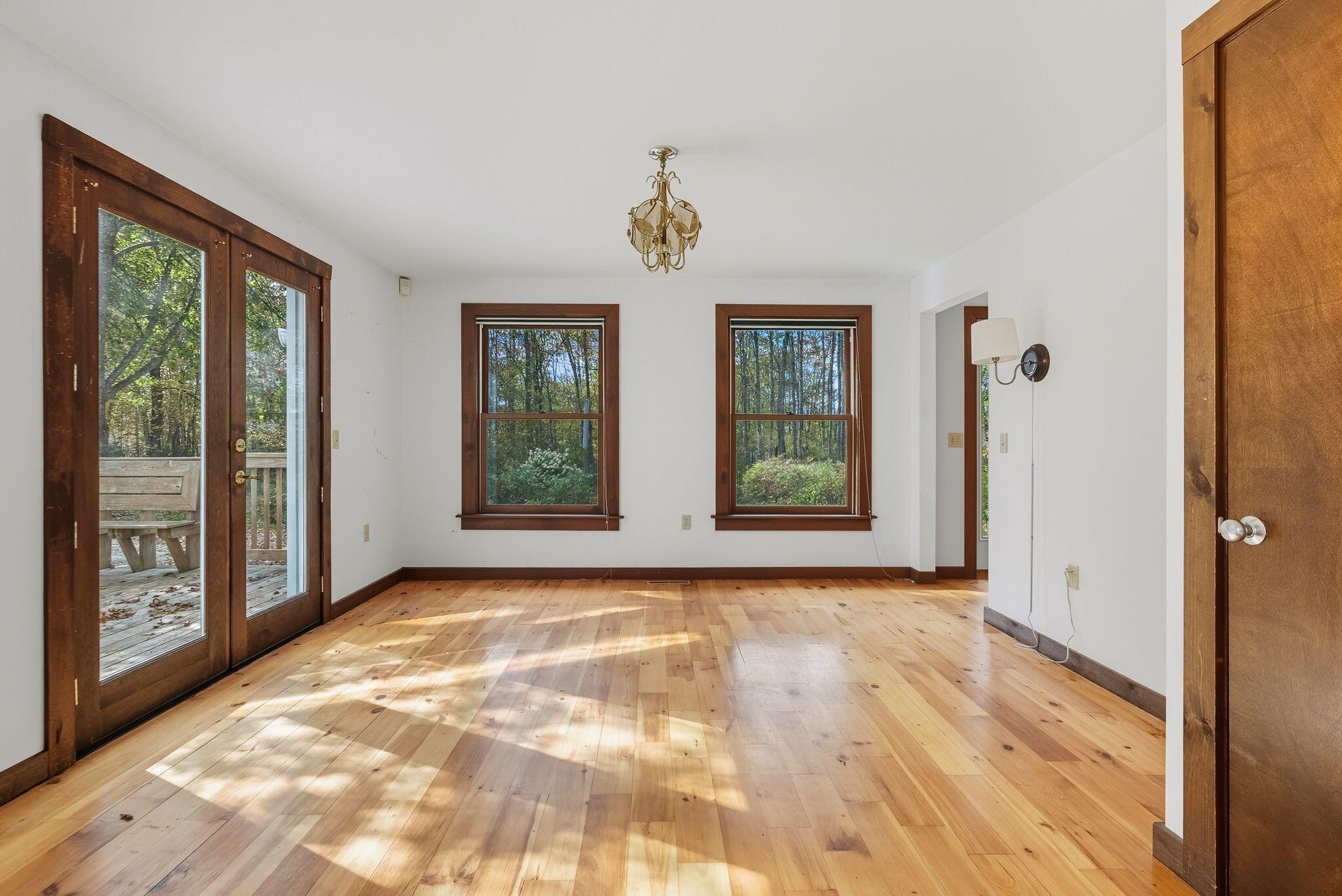92 Hopkins Road