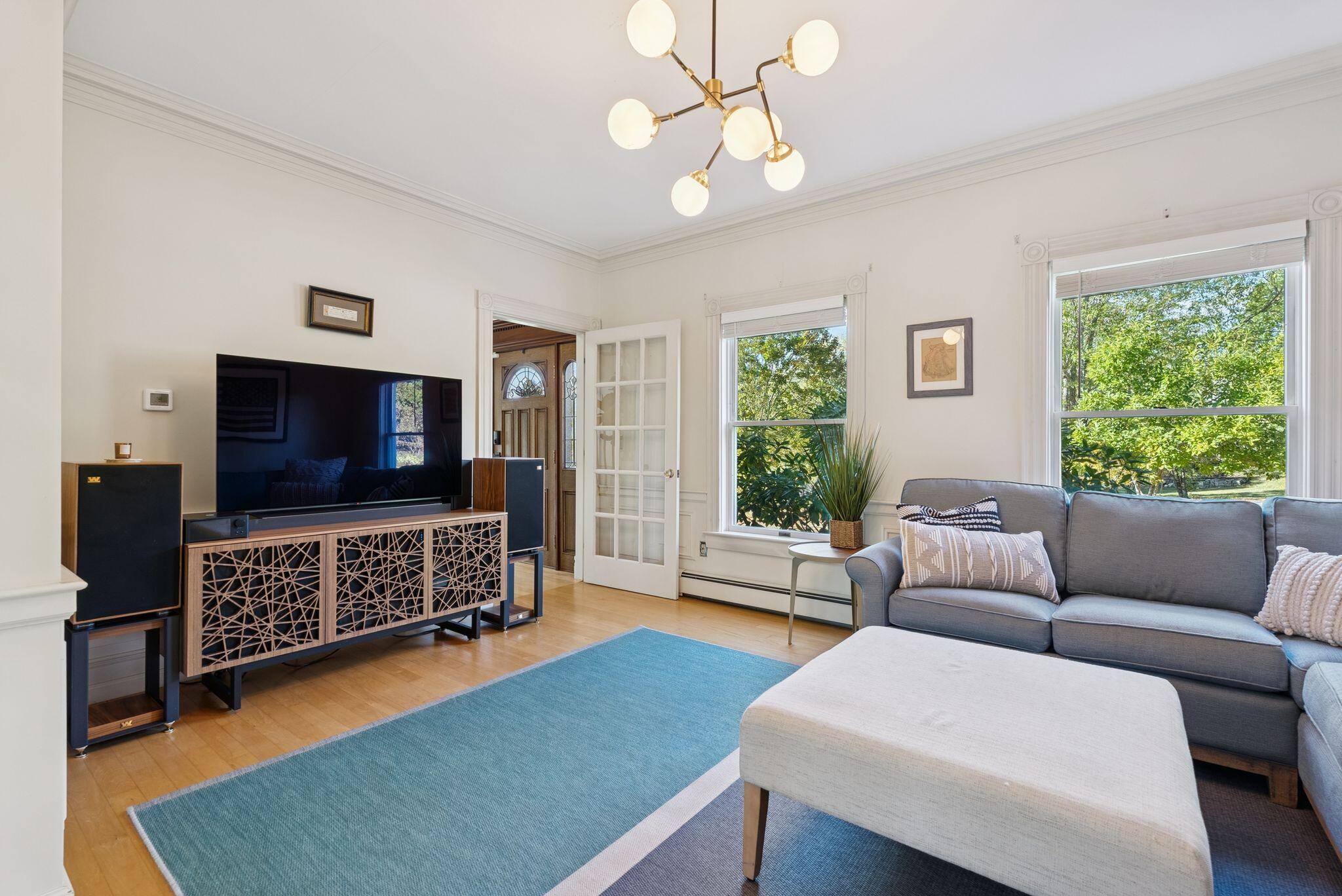 1 Fawn Meadow Lane