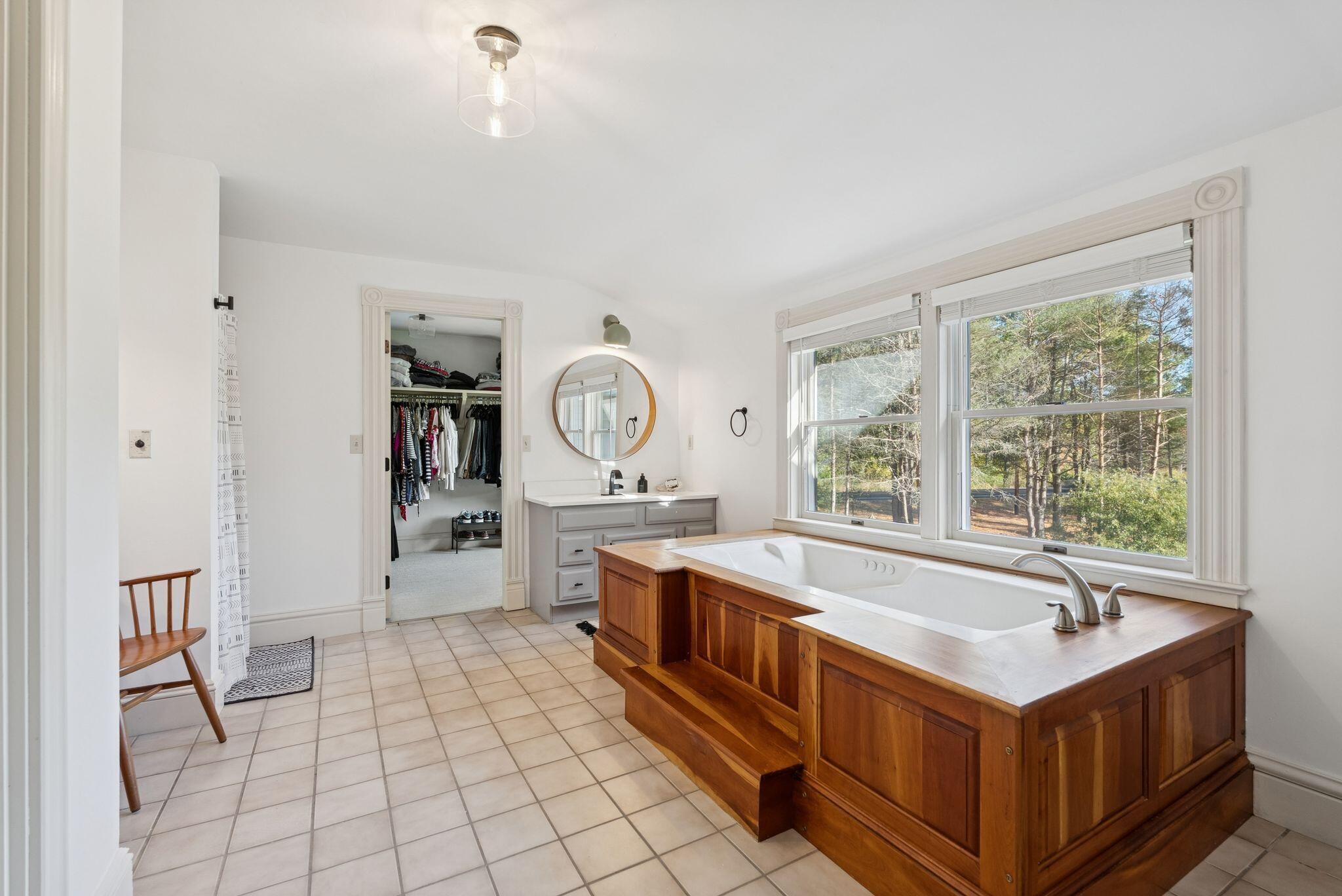 1 Fawn Meadow Lane