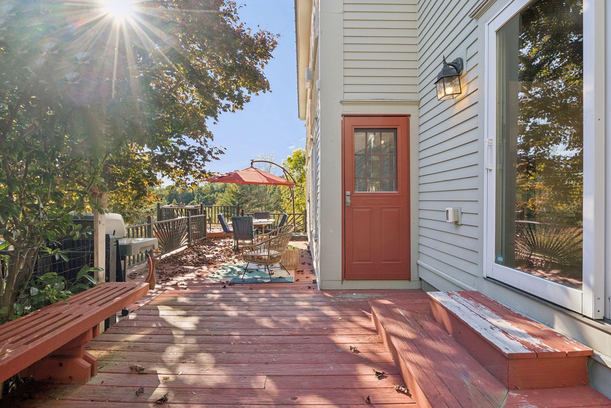 1 Fawn Meadow Lane