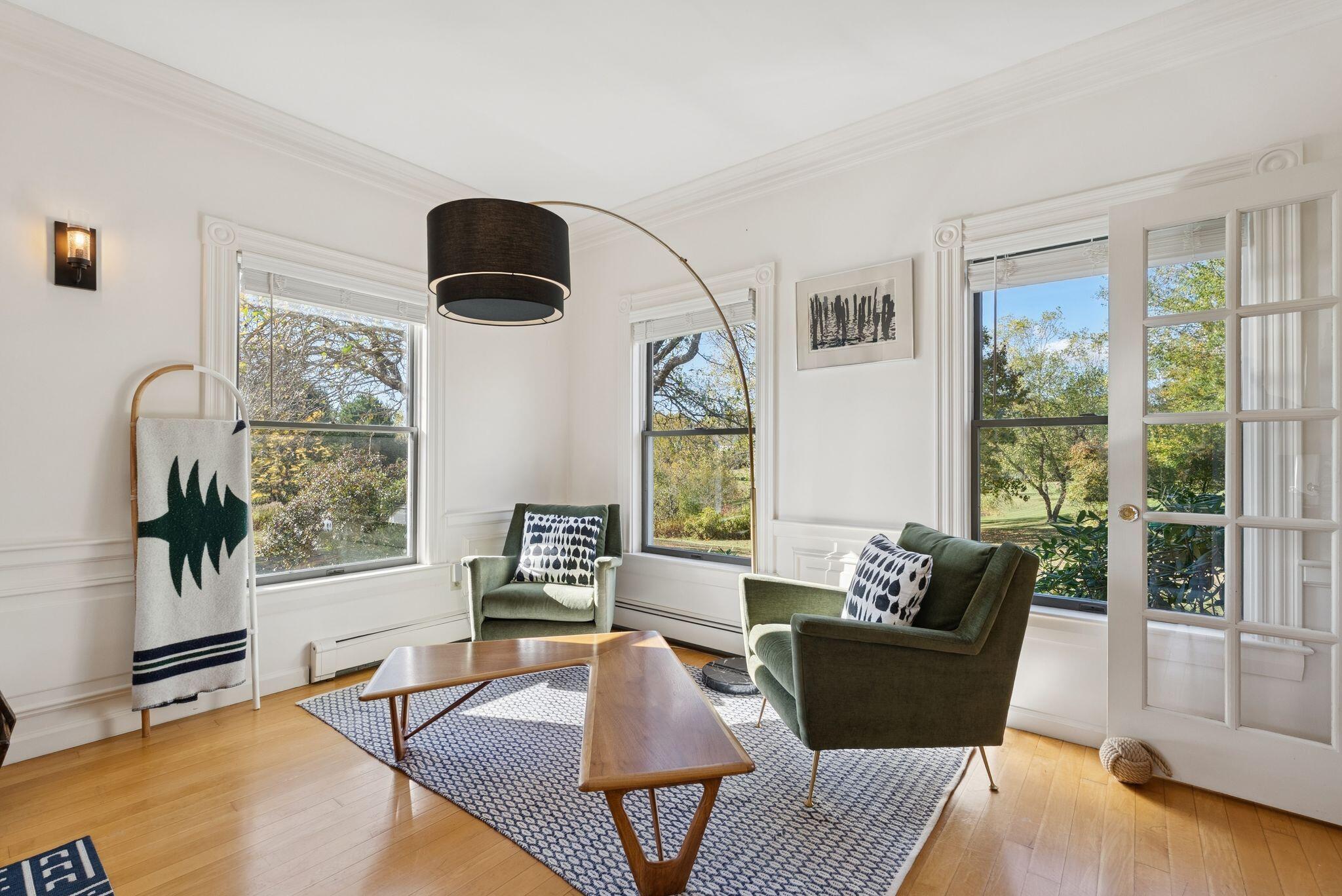 1 Fawn Meadow Lane