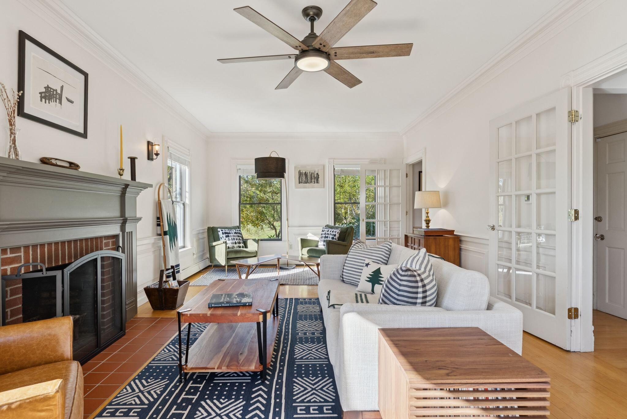 1 Fawn Meadow Lane